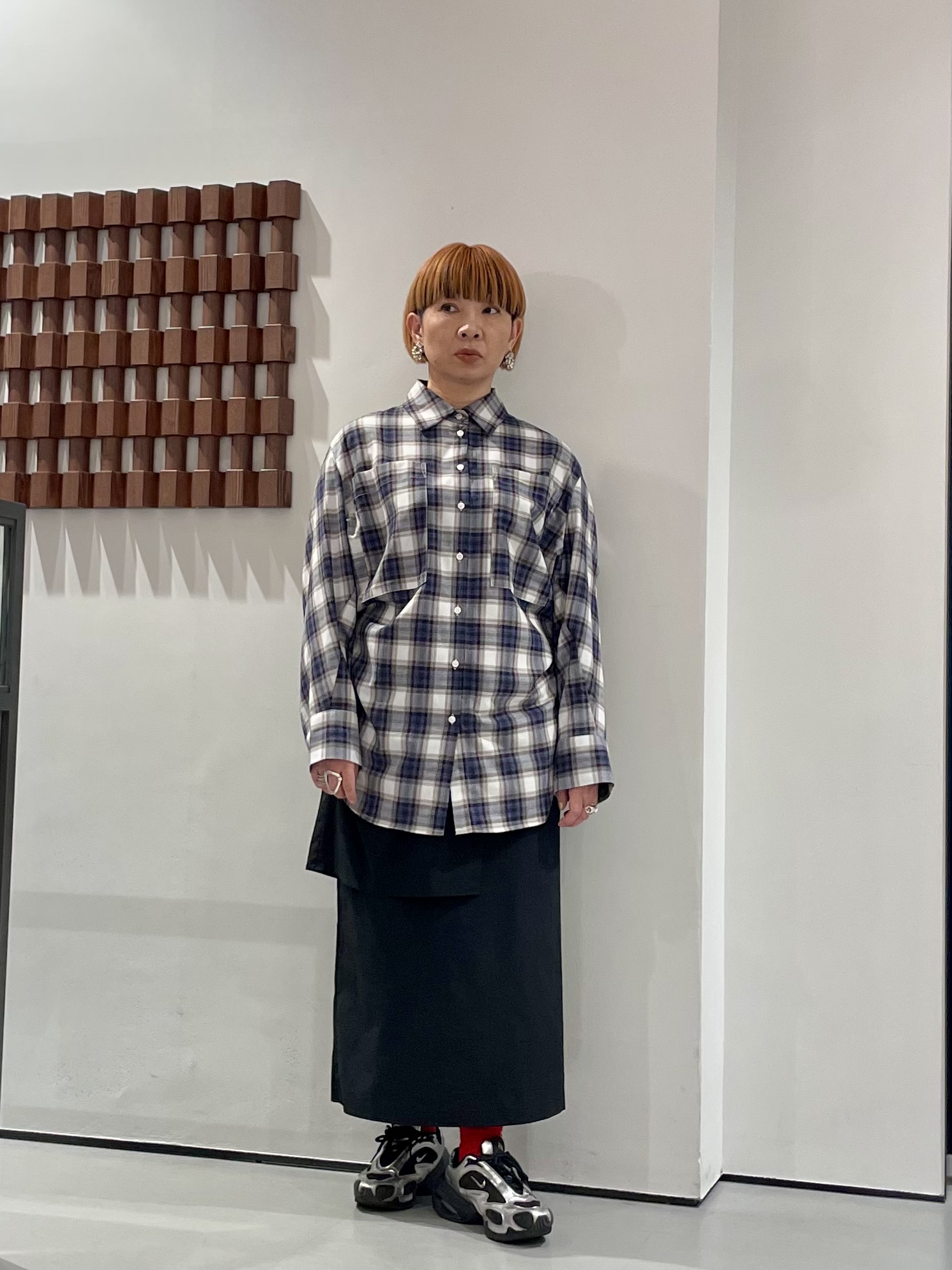 KOUさんの「INDIVI｜ラップ風タイトスカート」を使ったコーディネート