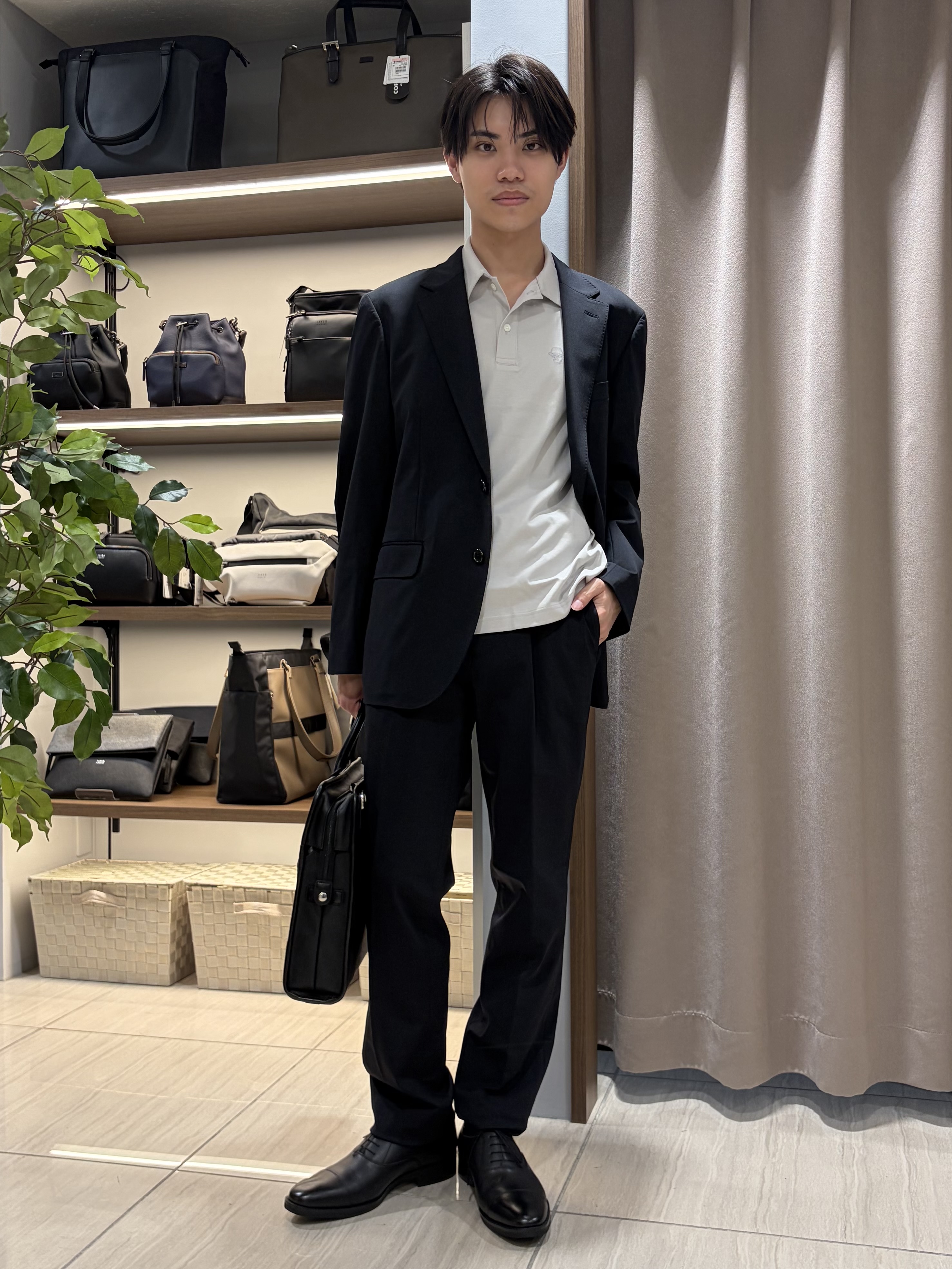 hiroさんの「TAKEO KIKUCHI｜【360&deg;ストレッチ／軽量】None Of Stress ライト ジャケット（セットアップ対応）」を使ったコーディネート