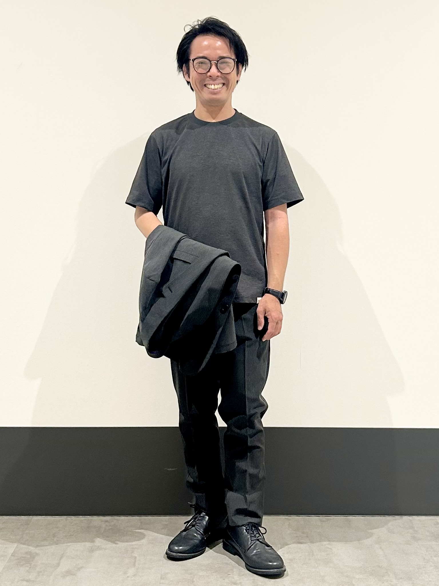 KENJI Iさんの「THE SHOP TK｜【ストレッチ／洗濯機OK／セットアップ可】デニムライク ジャケット」を使ったコーディネート