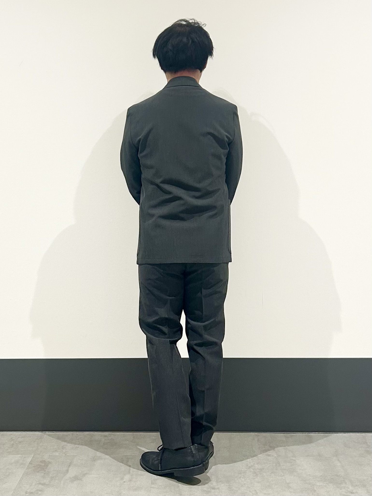 KENJI Iさんの「THE SHOP TK｜【ストレッチ／洗濯機OK／セットアップ可】デニムライク ジャケット」を使ったコーディネート