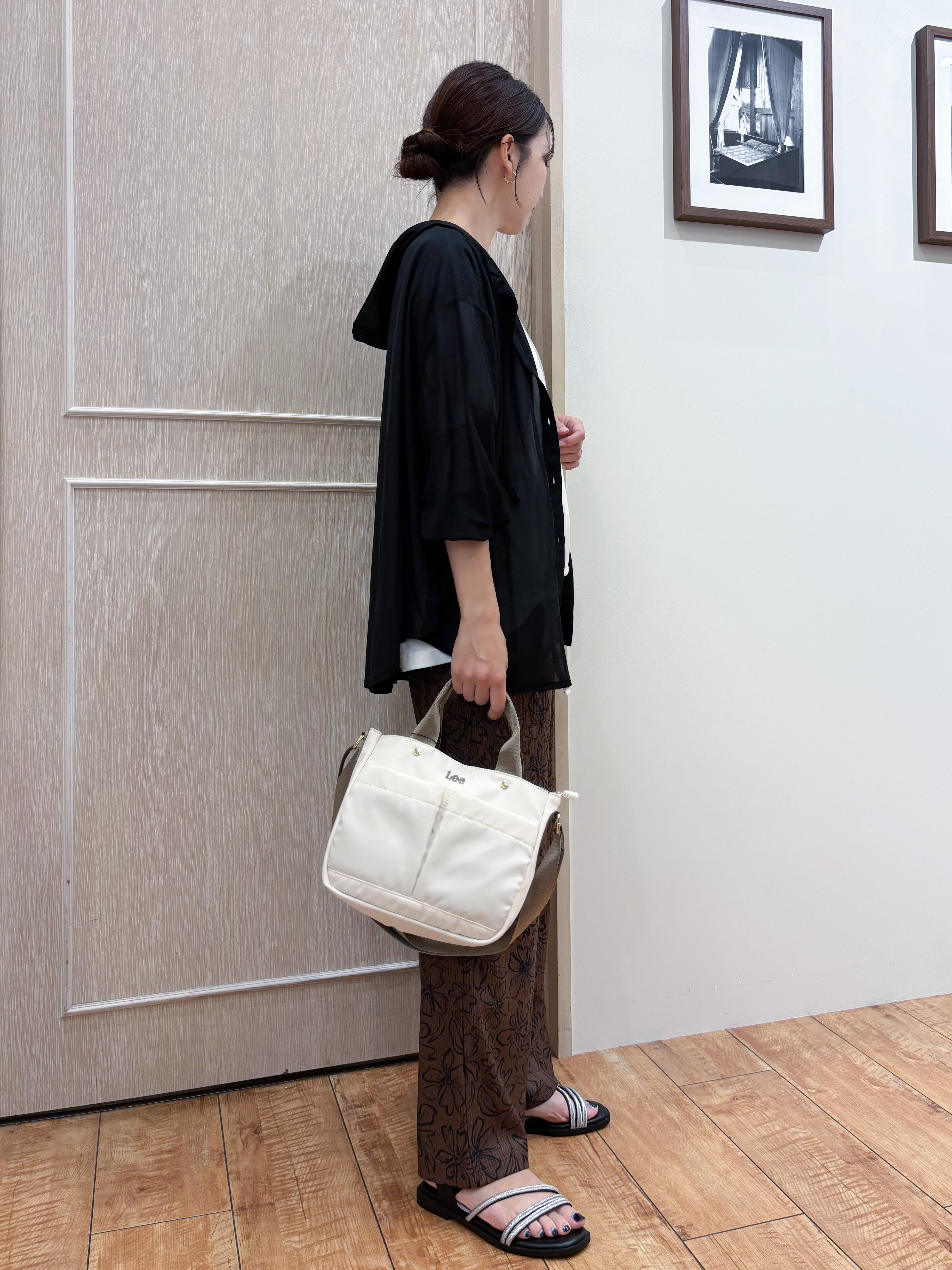 なみさんの「SHOO･LA･RUE｜【洗濯機可/体型カバー】程よい透け感の ゆるシア―シャツパーカ」を使ったコーディネート
