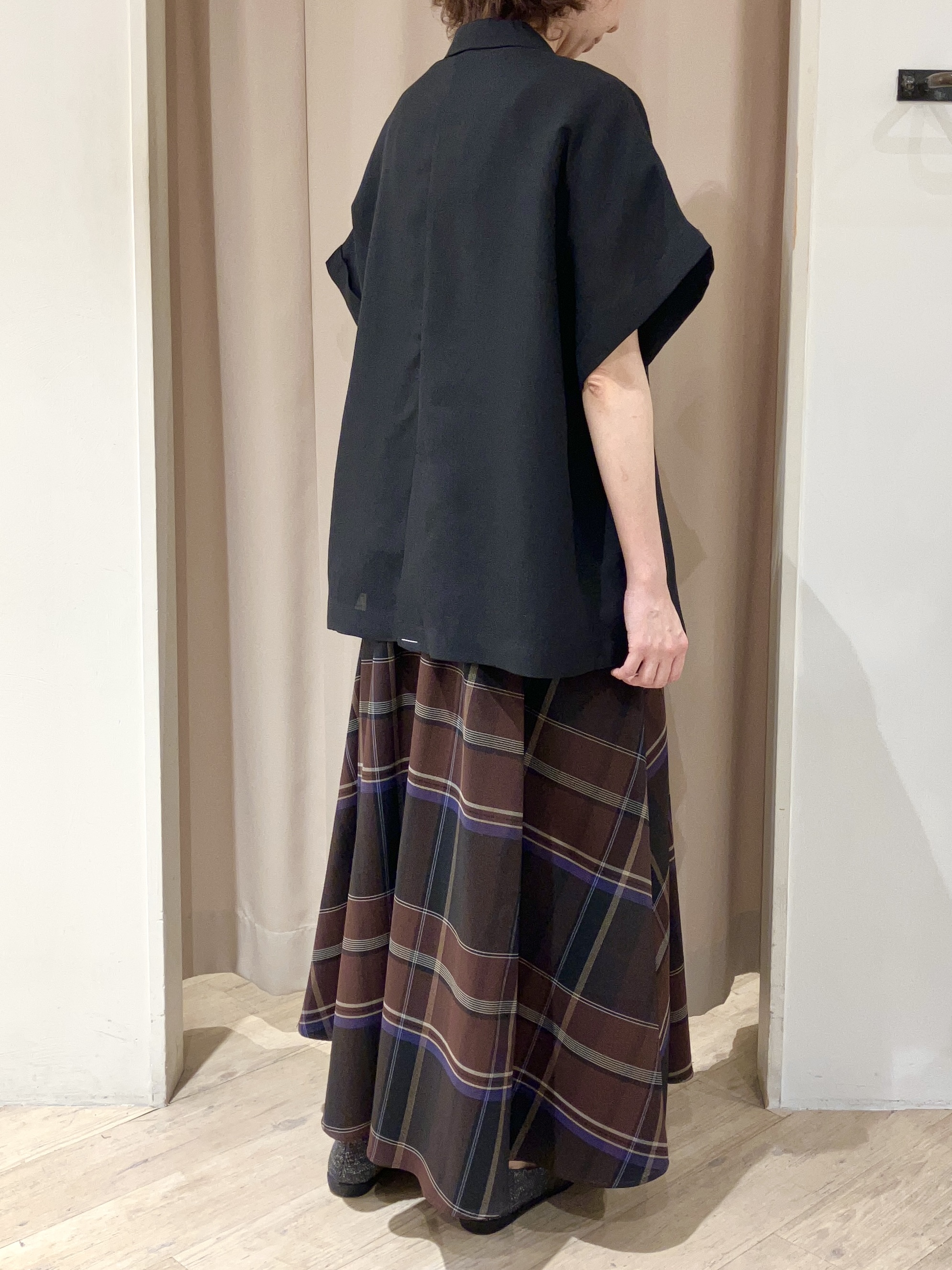 kimiさんの「grove｜【洗濯機OK・ひんやり/SETUP可】シワになりにくいハーフスリーブジャケット」を使ったコーディネート