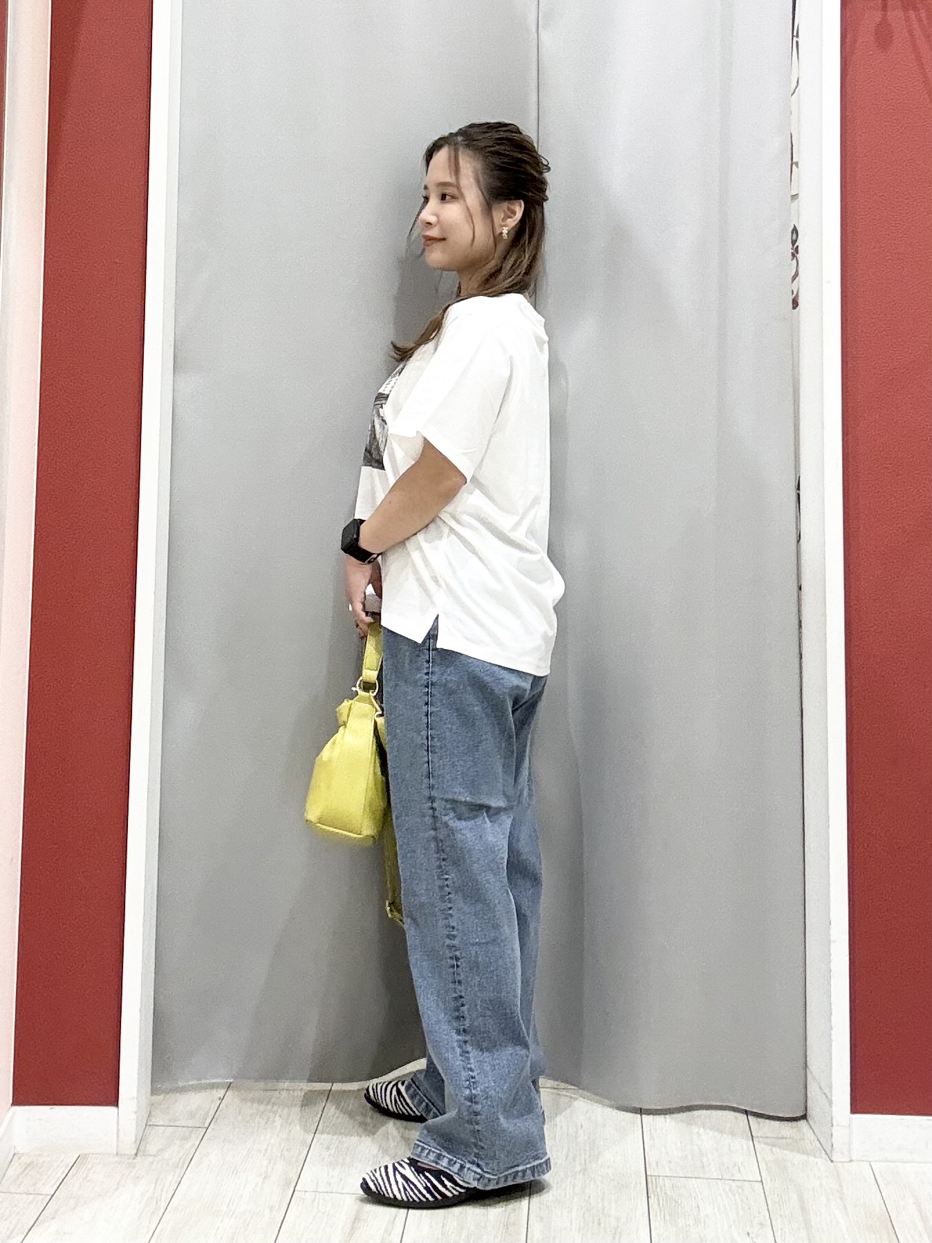 shioさんの「SHOO･LA･RUE｜【セットアップ可/洗濯機可】軽やかに羽織れる スポンディッシュ ニットカーディガン」を使ったコーディネート
