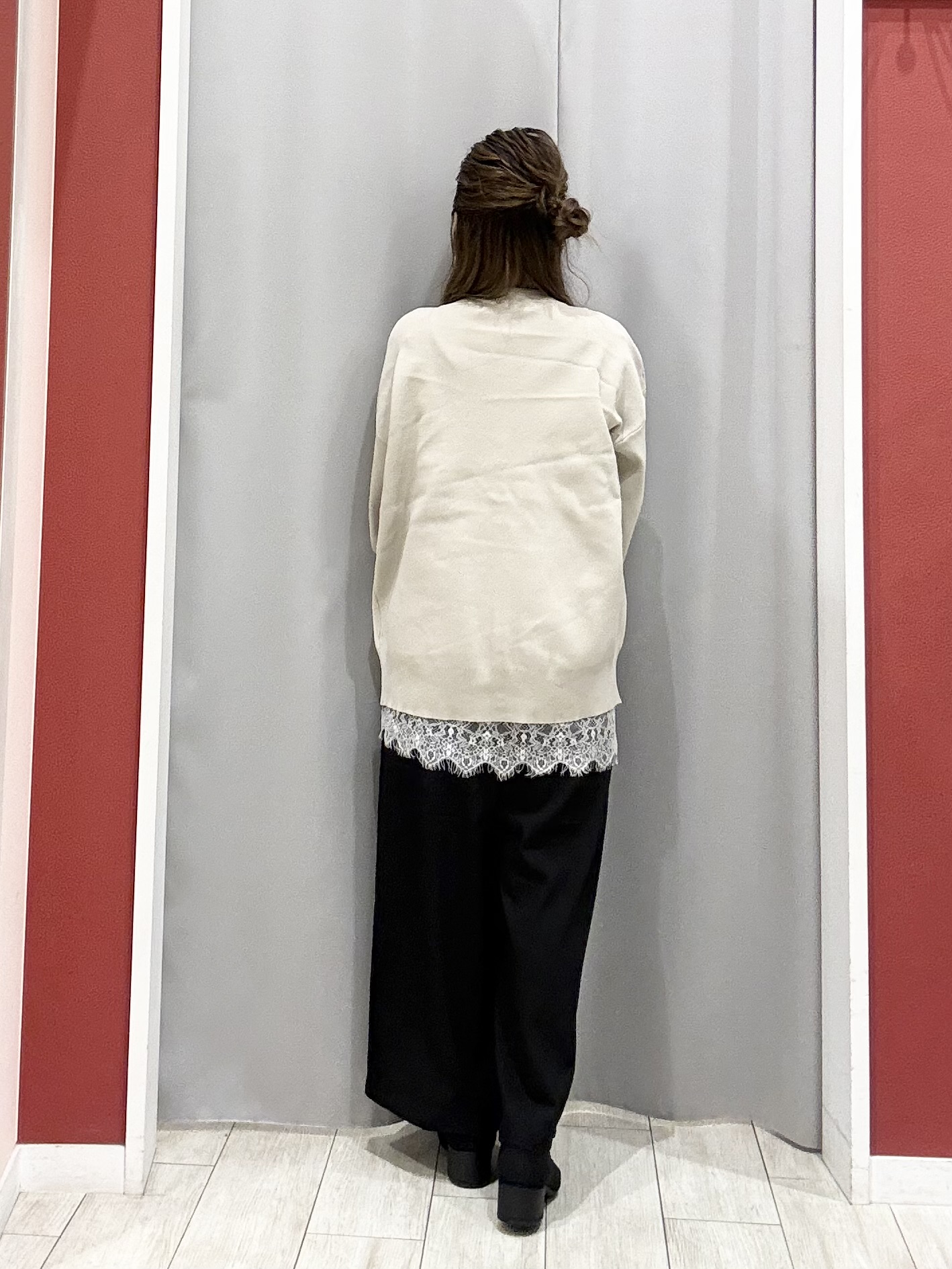 shioさんの「SHOO･LA･RUE｜【セットアップ可/洗濯機可】軽やかに羽織れる スポンディッシュ ニットカーディガン」を使ったコーディネート