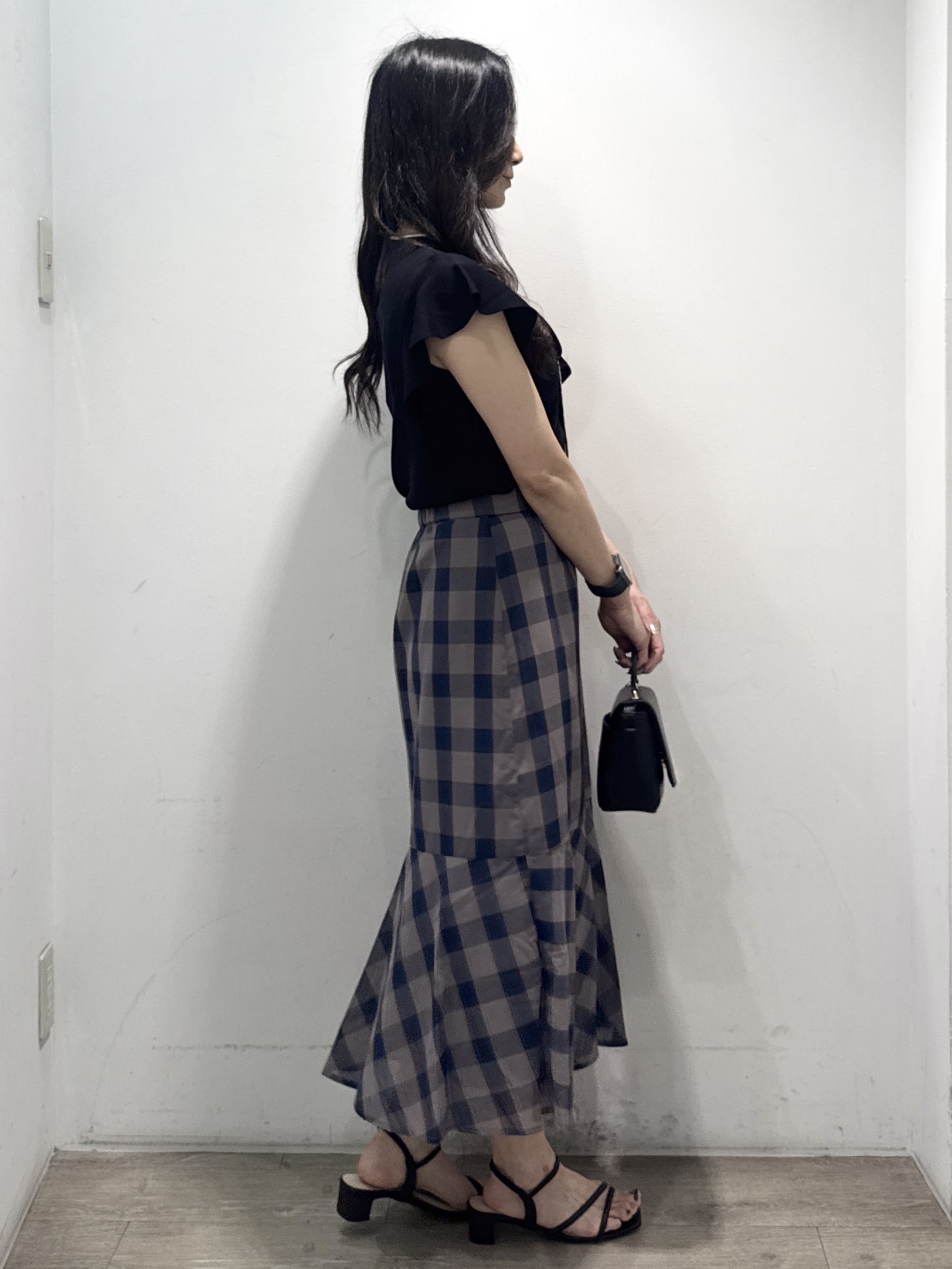 yuicciさんの「OPAQUE.CLIP｜【UVケア／接触冷感】バイカラーボウタイフリルトップス《洗濯機OK》」を使ったコーディネート