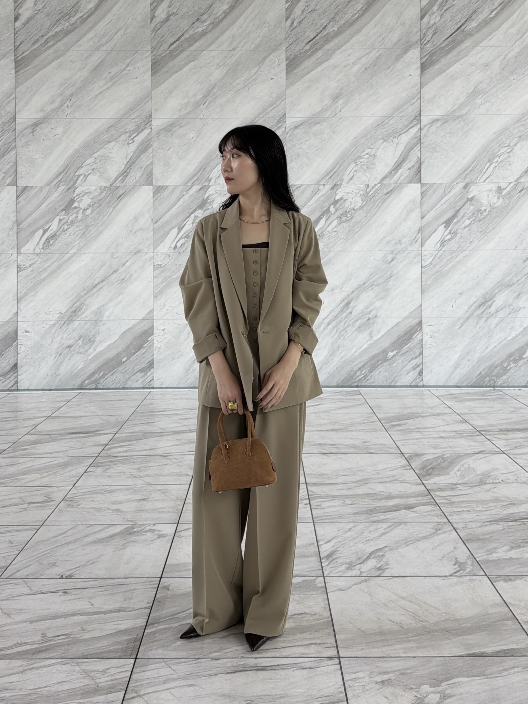 rinaさんの「INDIVI｜Comfy Set Up｜キャミジレ【セットアップ対応／通勤／カセット服】」を使ったコーディネート