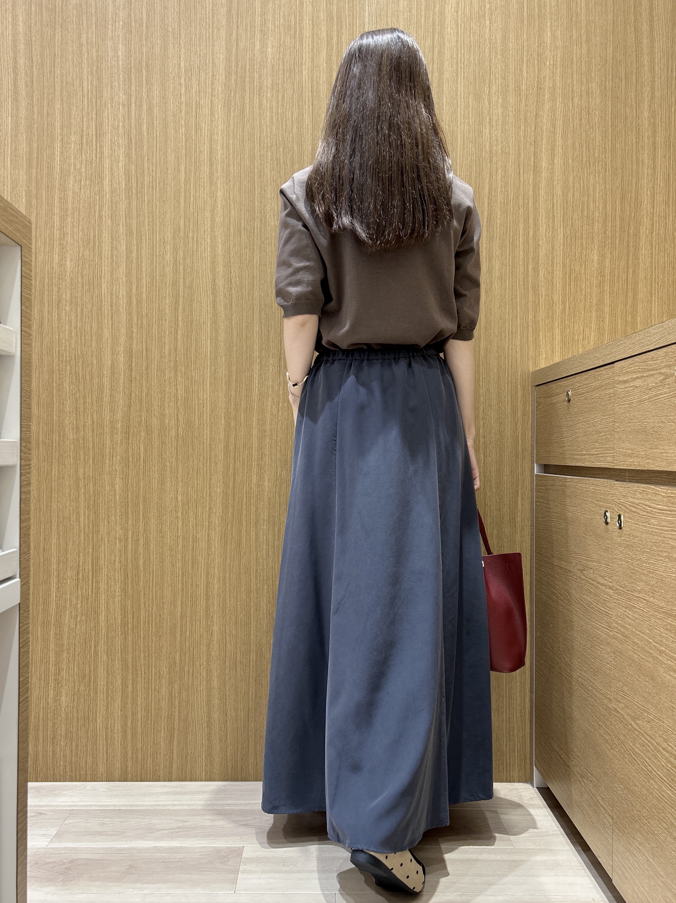 maiさんの「OPAQUE.CLIP｜【UVケア】フリルポロニット《洗濯機OK／抗ピル》」を使ったコーディネート