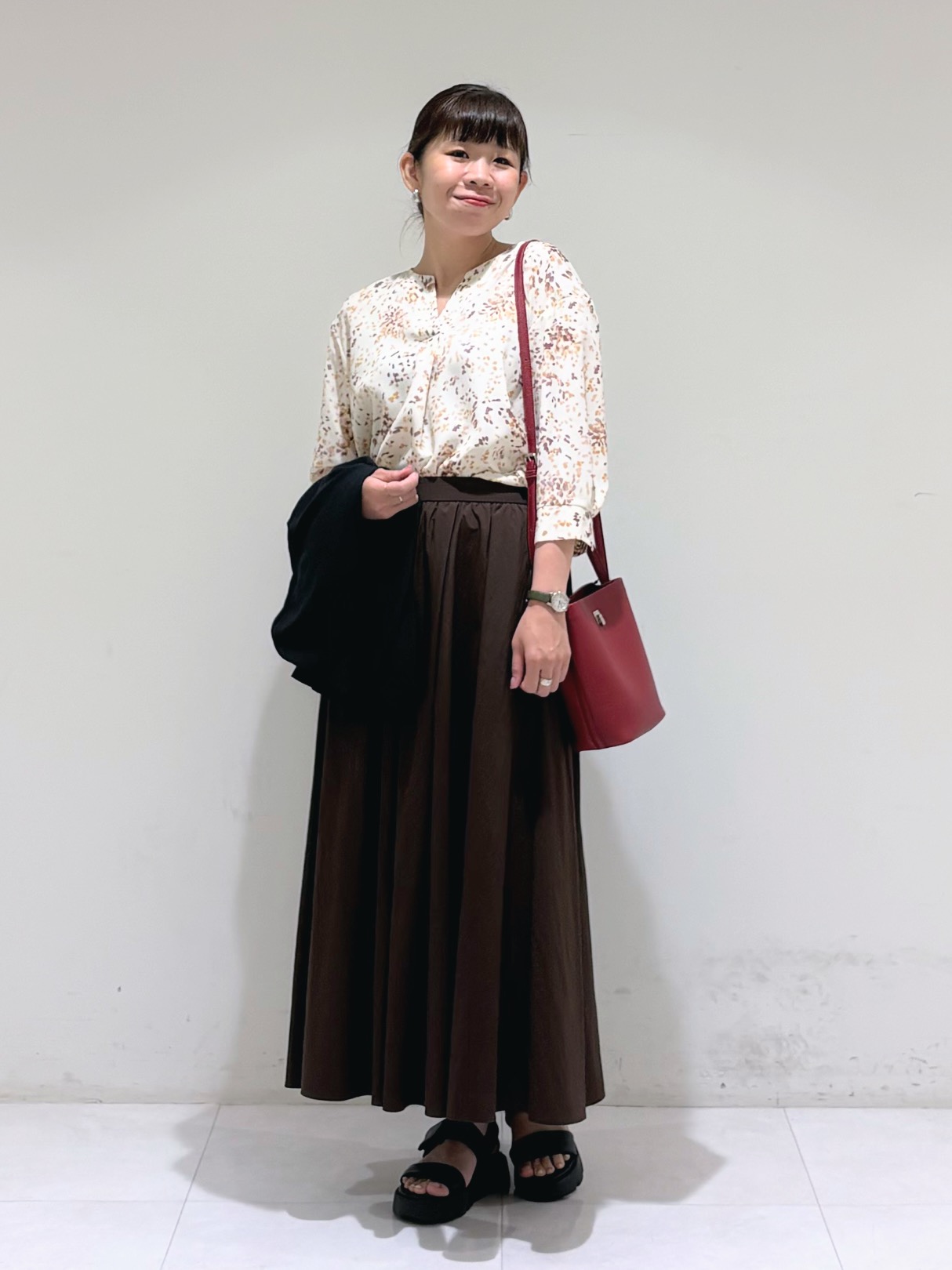 tsuyuさんの「INDIVI｜【2WAY／合皮】ポシェットサイズバッグ」を使ったコーディネート