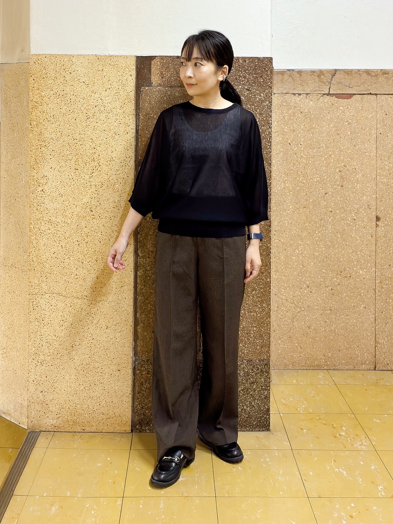 hattoriさんの「INDIVI｜【体型カバー／洗える】シアードルマンニット」を使ったコーディネート