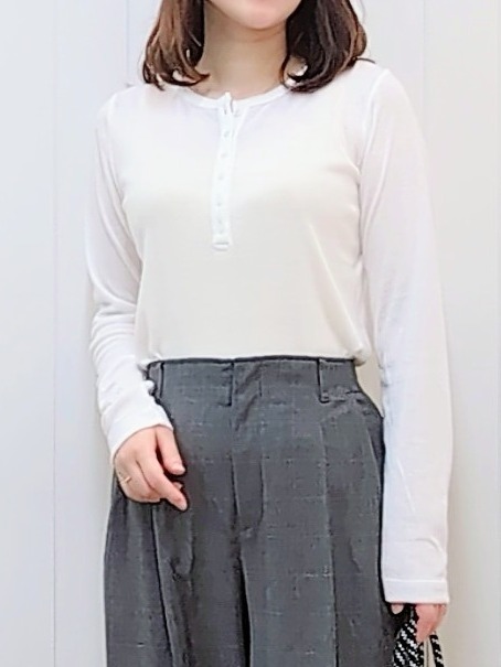 itoさんの「Dessin｜フェイクファージレ」を使ったコーディネート
