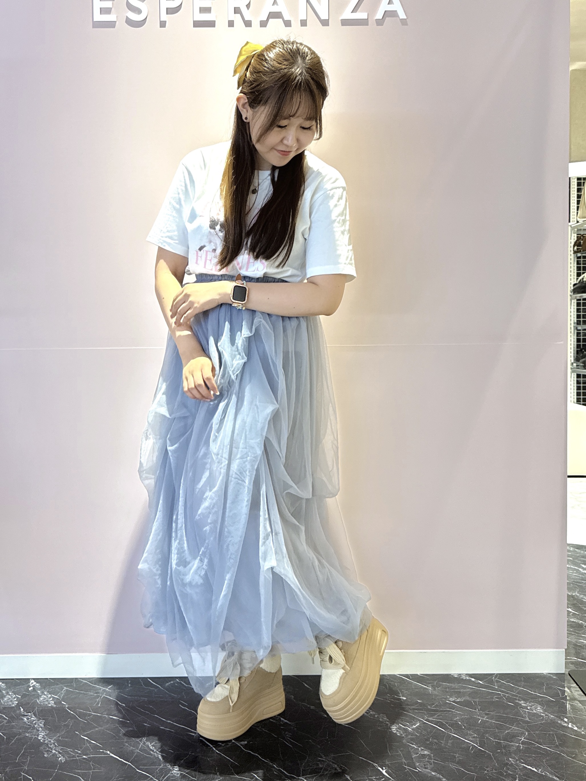 neinaさんの「ESPERANZA｜きゅんフィットボアスニーカー」を使ったコーディネート