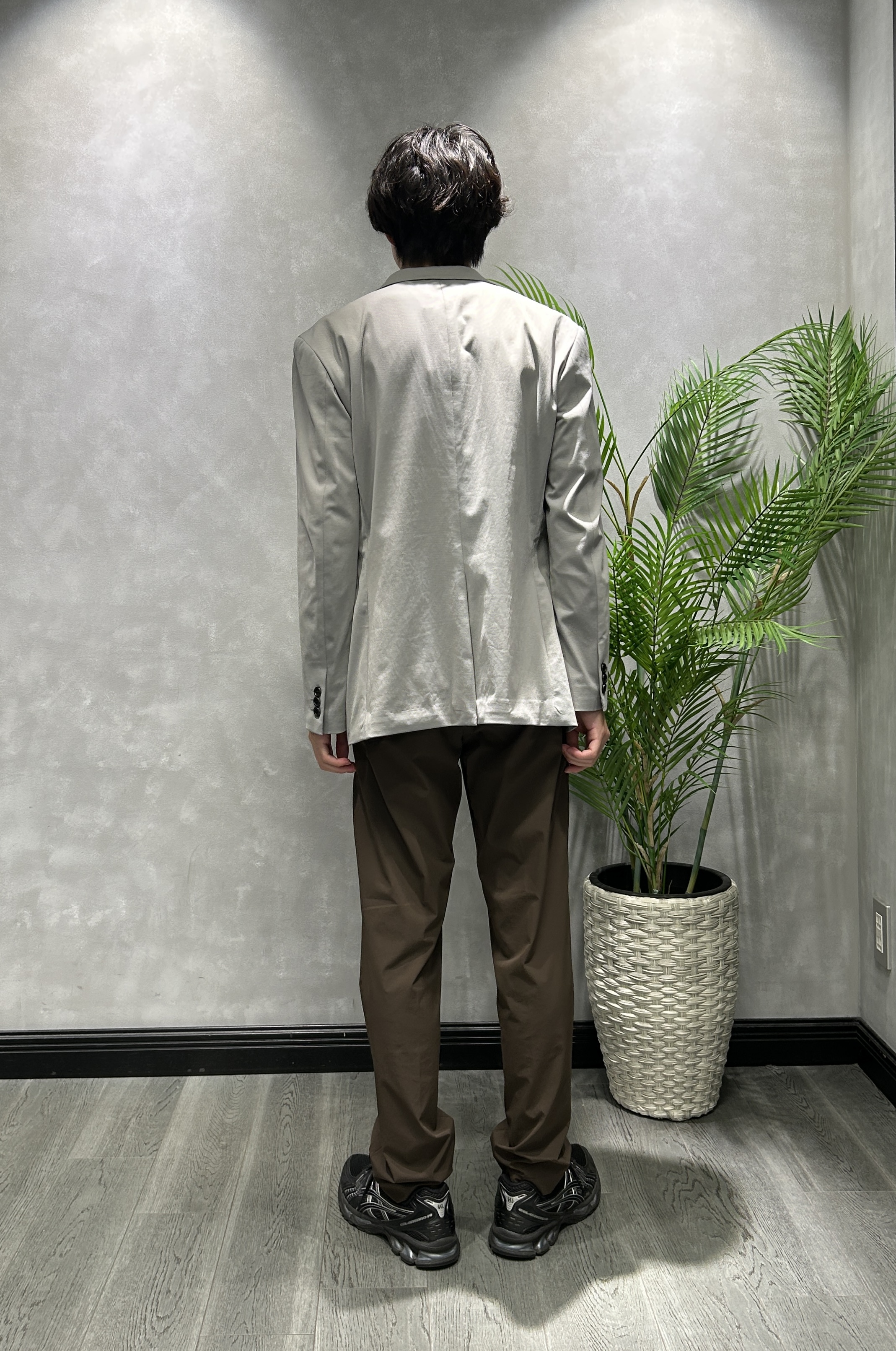 ruiさんの「TAKEO KIKUCHI｜【360&deg;ストレッチ／軽量】None Of Stress ライト ジャケット（セットアップ対応）」を使ったコーディネート