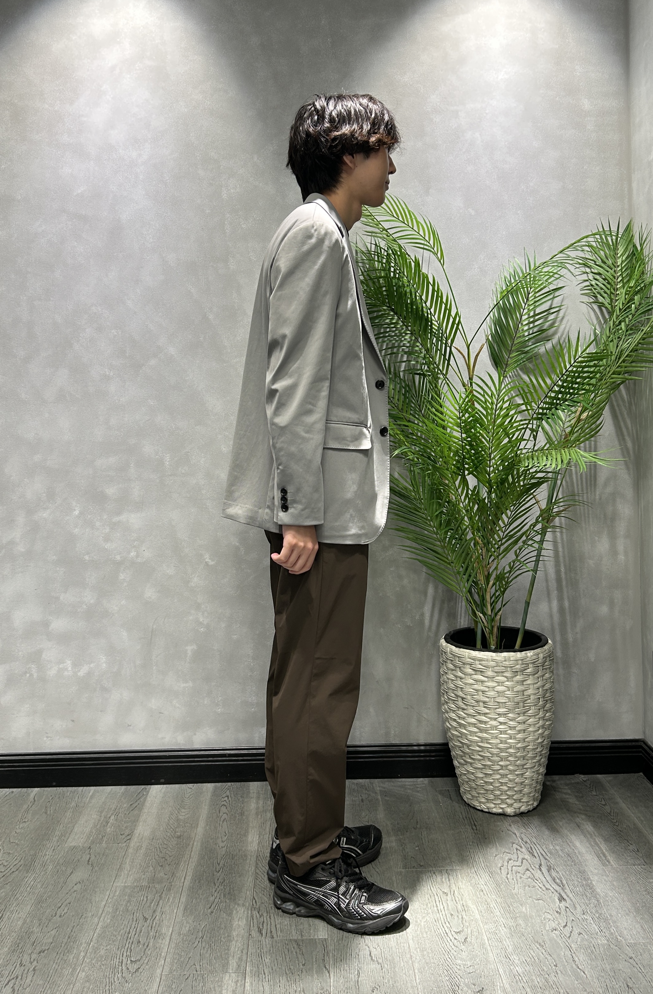 ruiさんの「TAKEO KIKUCHI｜【360&deg;ストレッチ／軽量】None Of Stress ライト ジャケット（セットアップ対応）」を使ったコーディネート