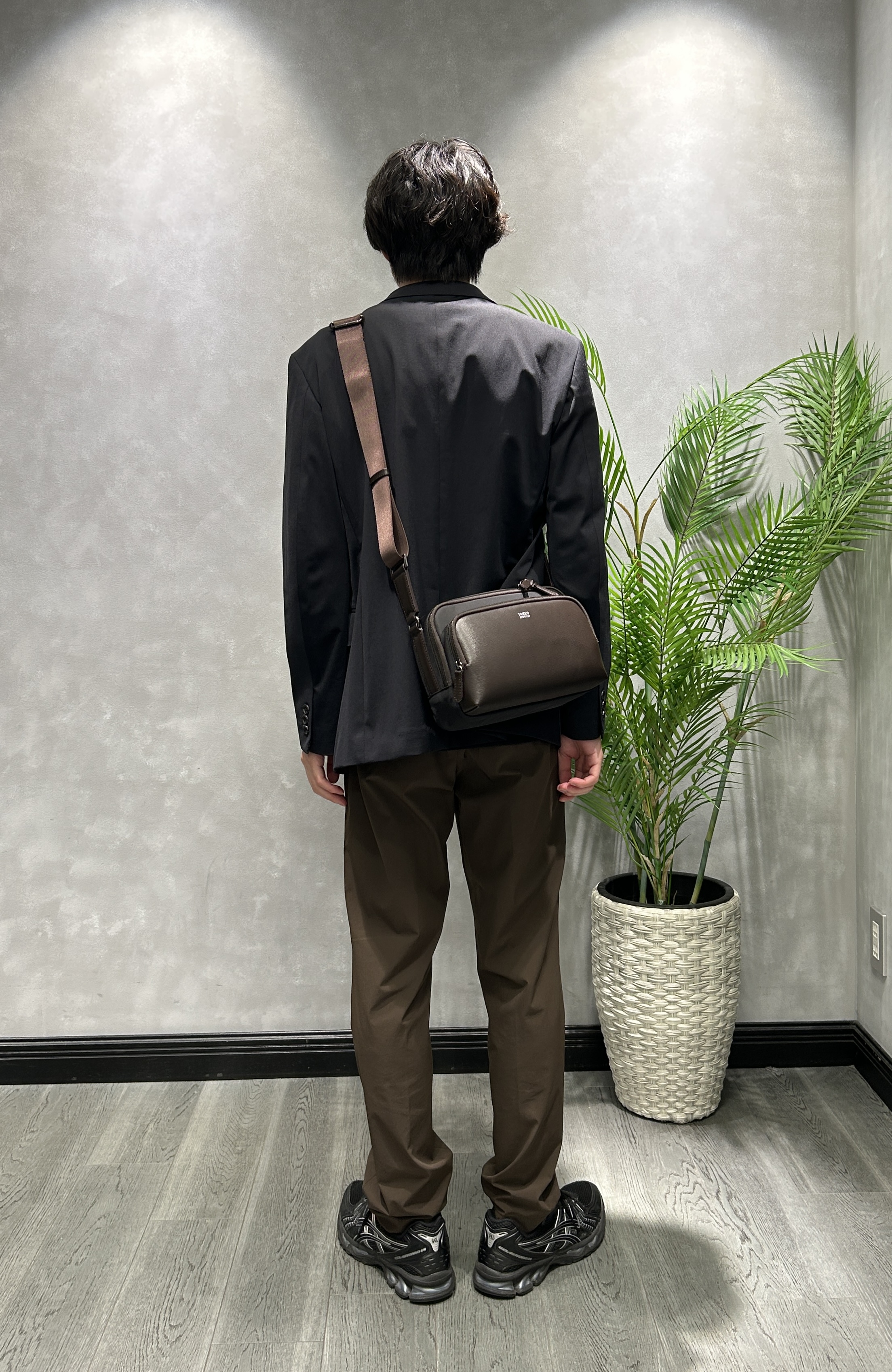 ruiさんの「TAKEO KIKUCHI｜【360&deg;ストレッチ／軽量】None Of Stress ライト ジャケット（セットアップ対応）」を使ったコーディネート