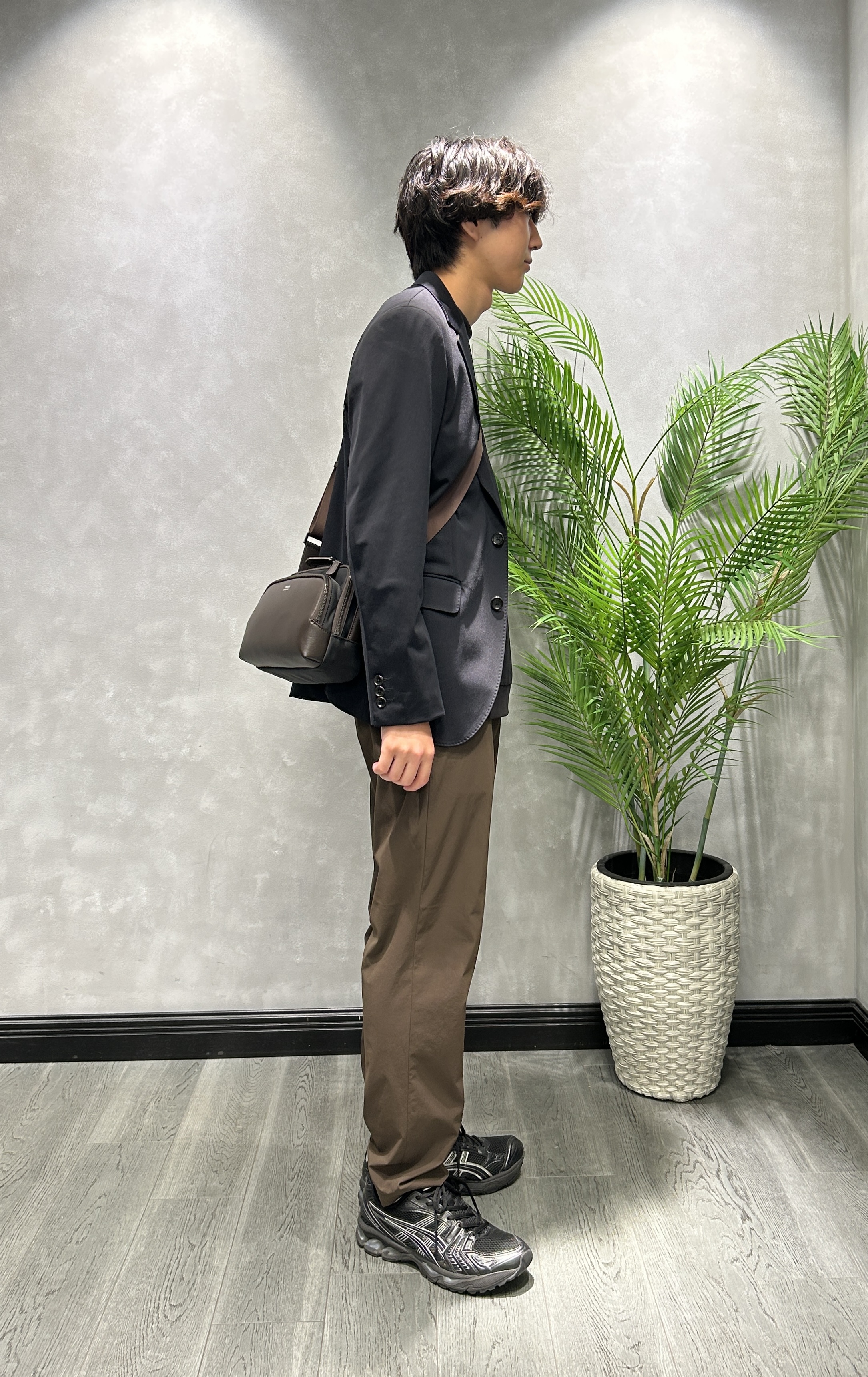 ruiさんの「TAKEO KIKUCHI｜【360&deg;ストレッチ／軽量】None Of Stress ライト ジャケット（セットアップ対応）」を使ったコーディネート