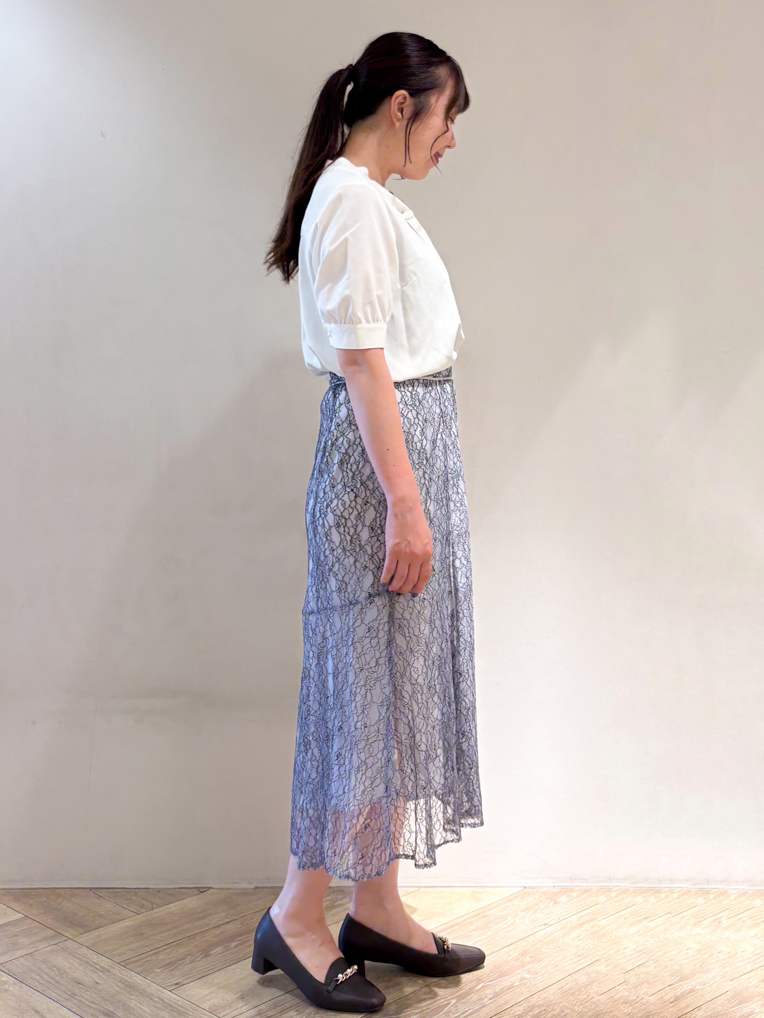 sayaさんの「index｜【８色展開】柄アソートシアーカーディガン《洗濯機OK》」を使ったコーディネート