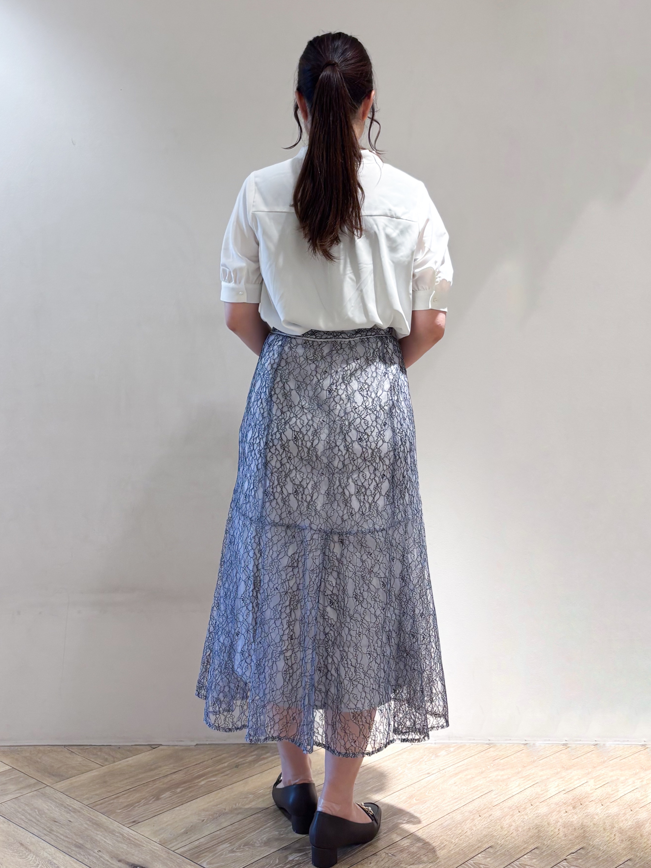 sayaさんの「index｜【８色展開】柄アソートシアーカーディガン《洗濯機OK》」を使ったコーディネート
