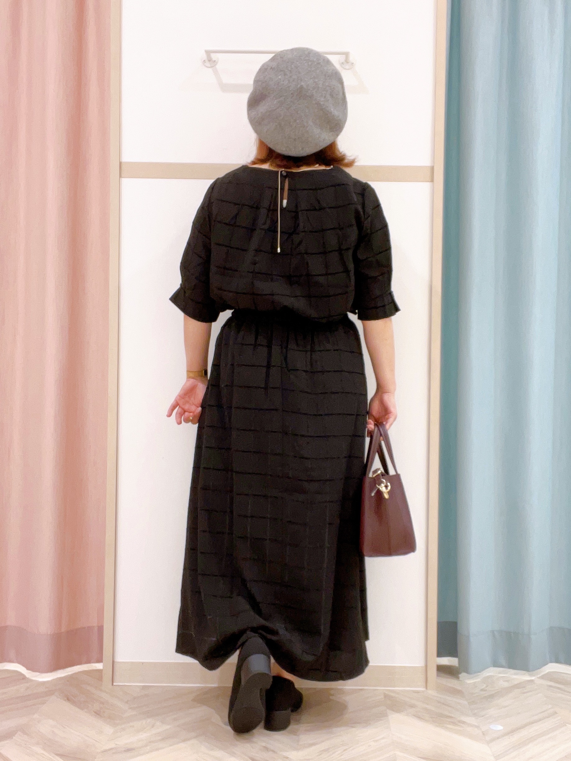 kitaさんの「SHOO･LA･RUE｜【セットアップ可/S-LL】夏でも感じられる秋気分 モールチェックタックスリーブ ブラウス」を使ったコーディネート