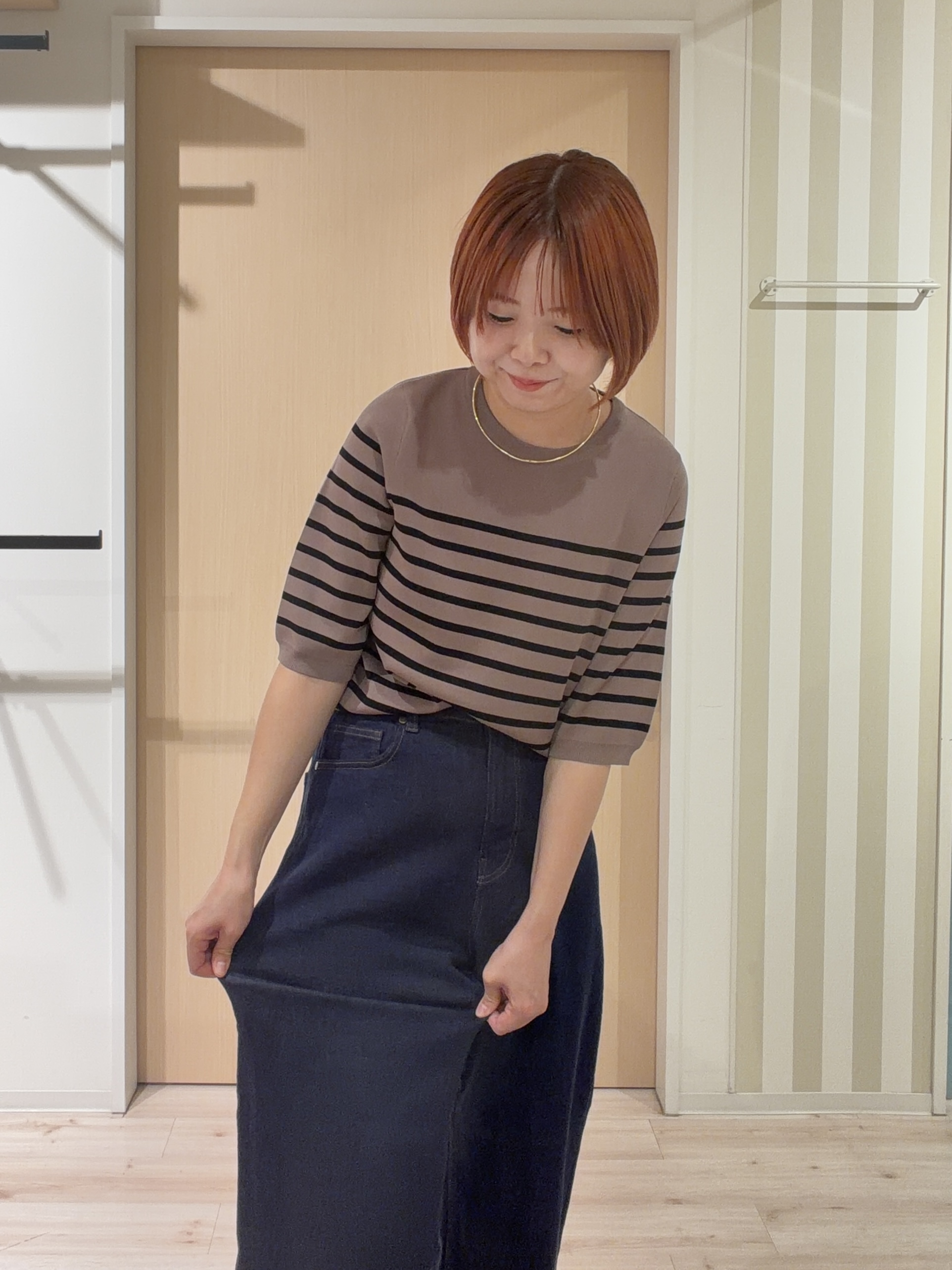 ひらしーさんの「SHOO･LA･RUE｜【ガンガン洗える/ひんやり/UV/毛玉になりにくい】二の腕見せない 5分袖ニット」を使ったコーディネート