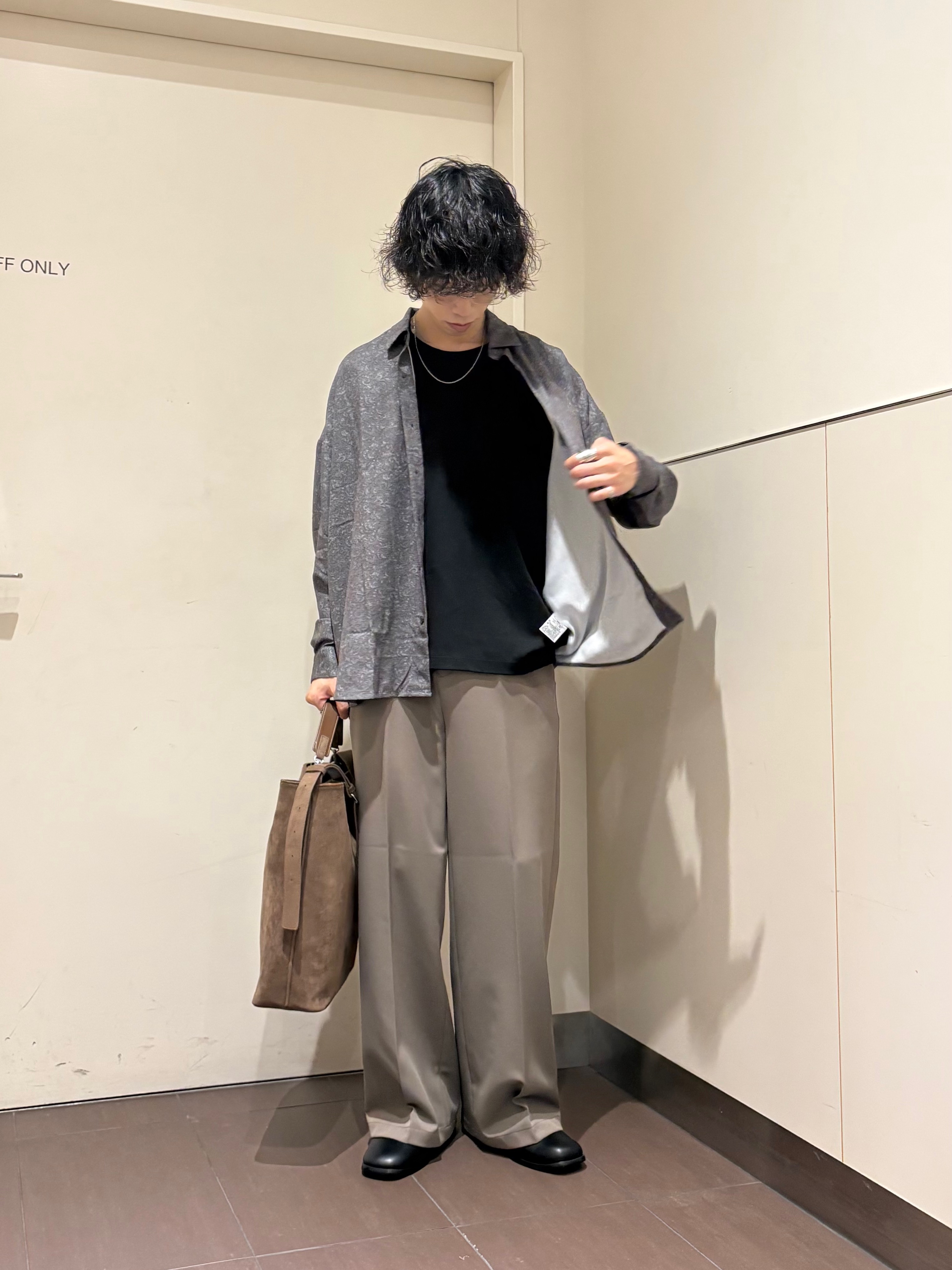 ナノシーさんの「tk.TAKEO KIKUCHI｜ペイズリーシャツ」を使ったコーディネート