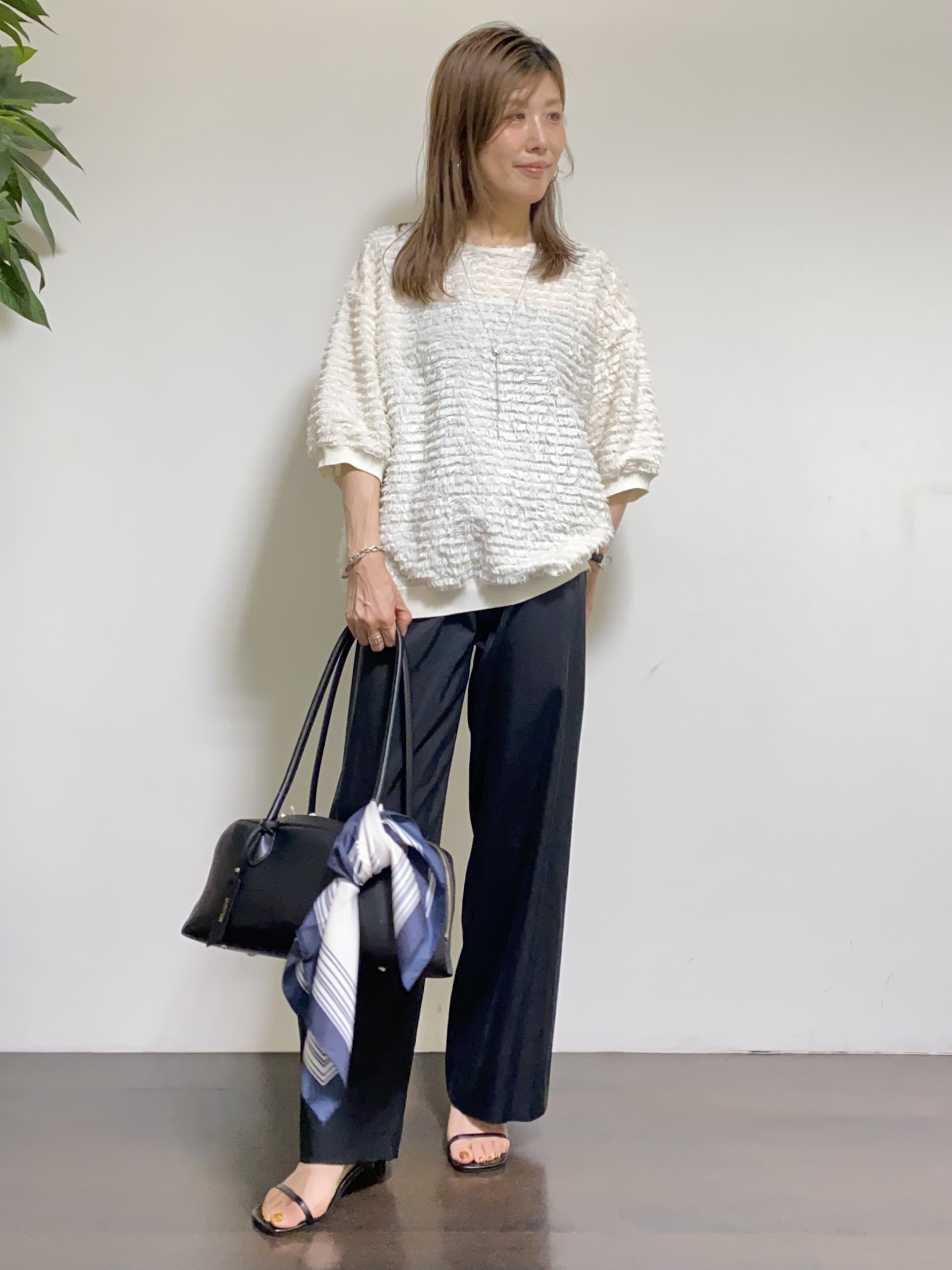 tomoさんの「UNTITLED｜【秋映え/体型カバー】フェザージャガードプルオーバー」を使ったコーディネート