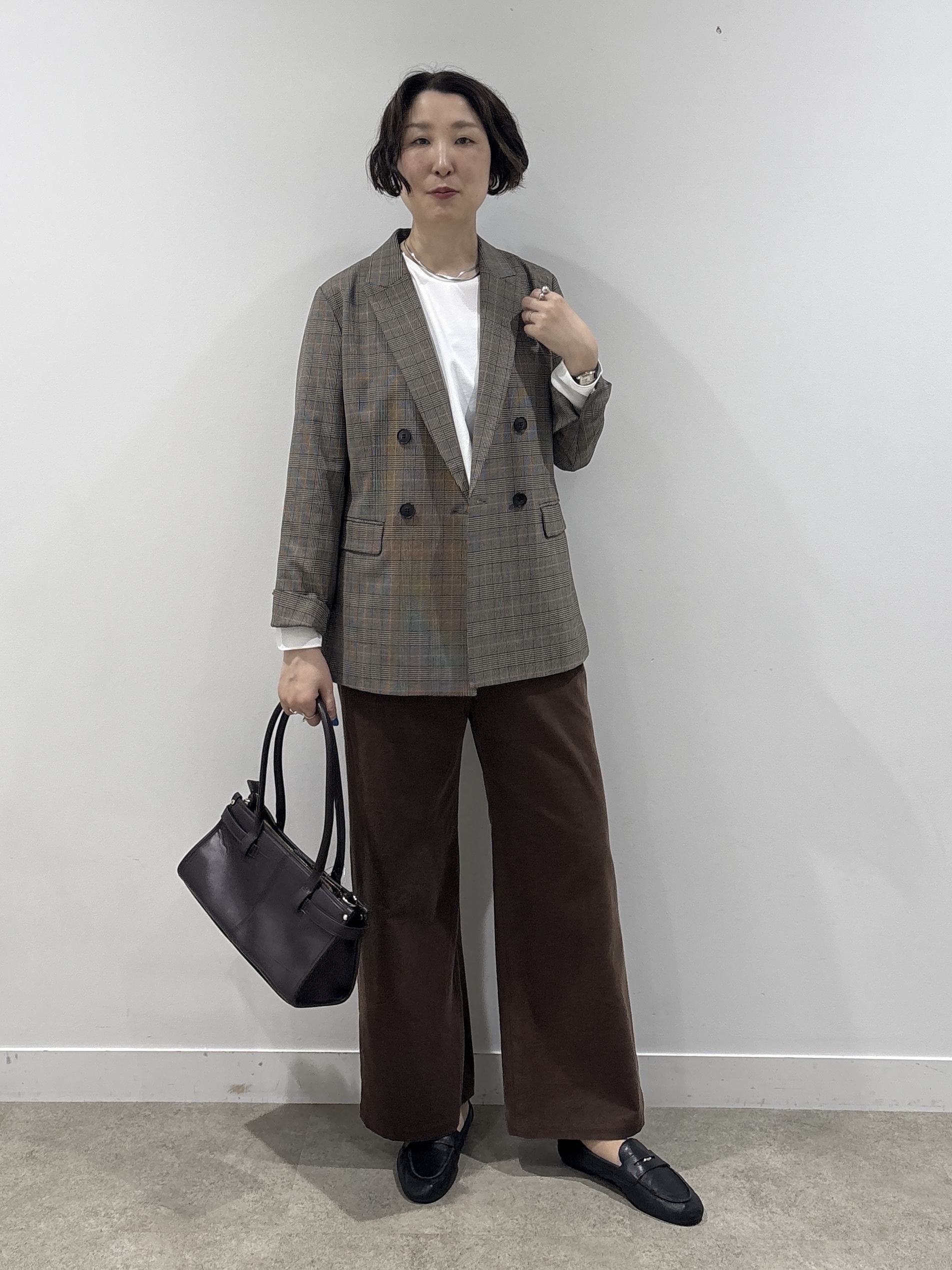 yuriさんの「INDIVI｜【洗濯機OK／ストレッチ◎】秋はじめのダブルジャケット」を使ったコーディネート