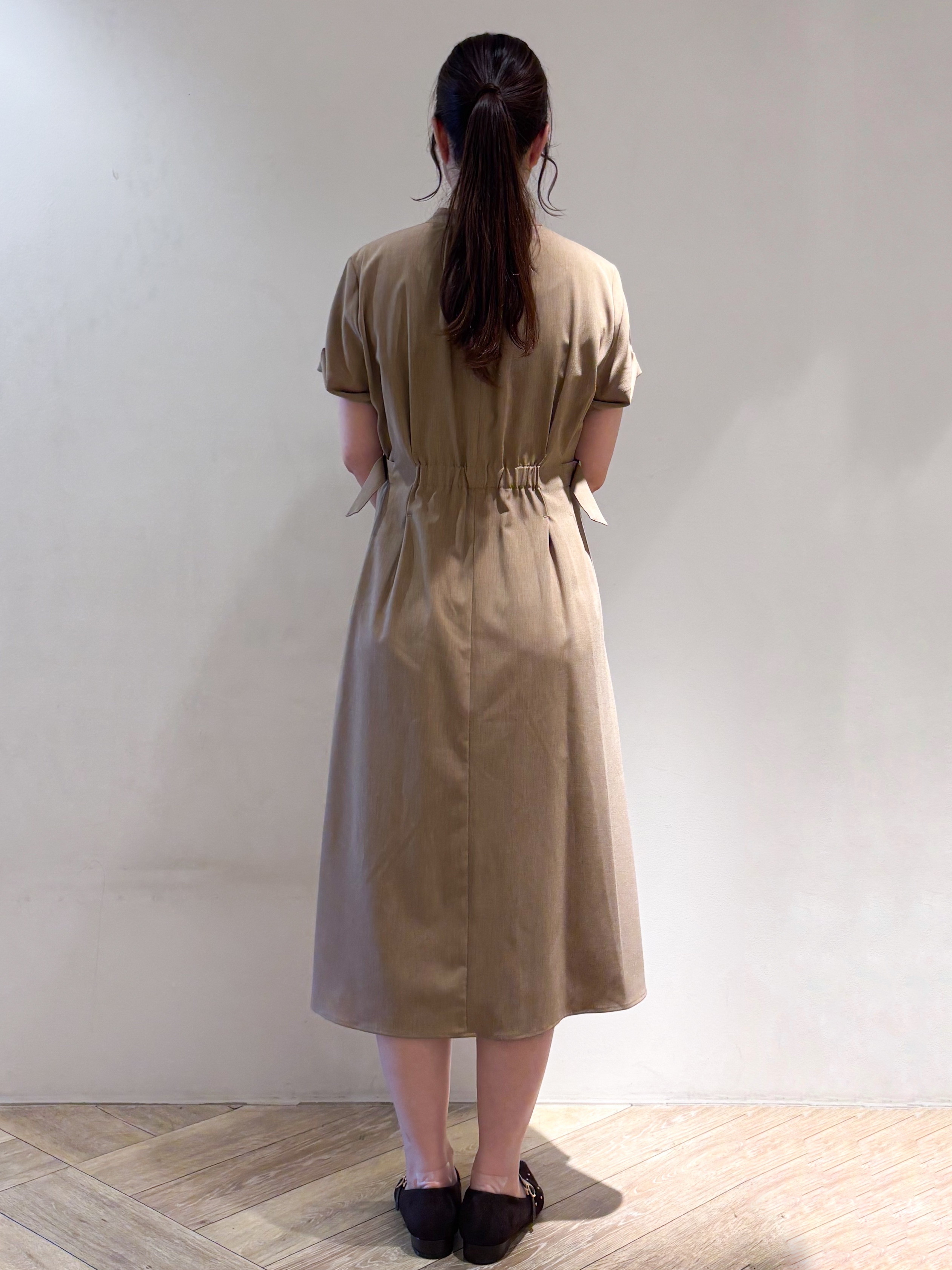 sayaさんの「index｜【接触冷感／吸水速乾／UVケア】リネンライクサイドベルトシャツワンピース《透け防止／洗濯機OK》」を使ったコーディネート