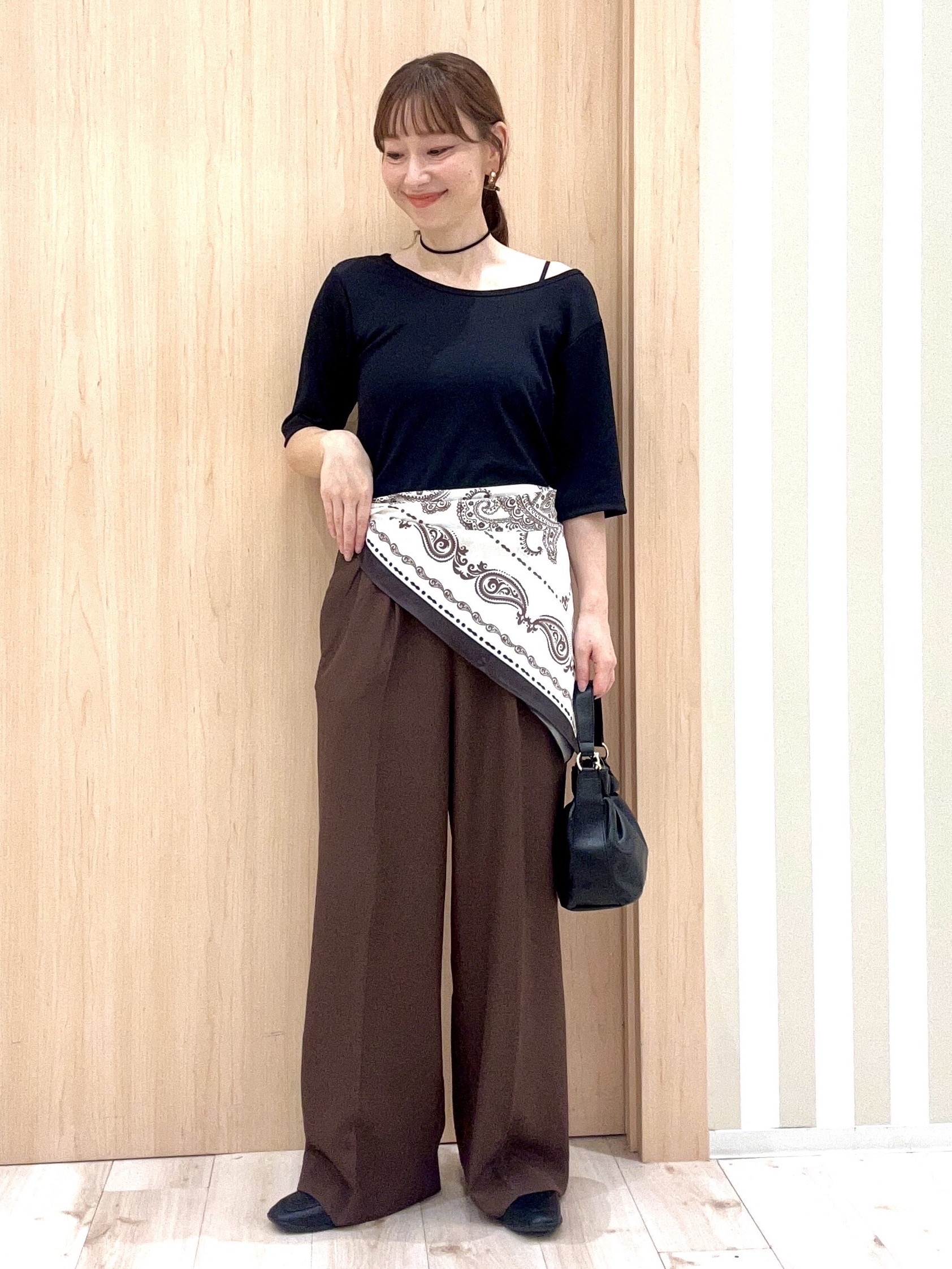 ririさんの「SHOO･LA･RUE｜【ひんやり/前後2WAY/S-LL】着回しやすい 5分袖テレコトップス」を使ったコーディネート