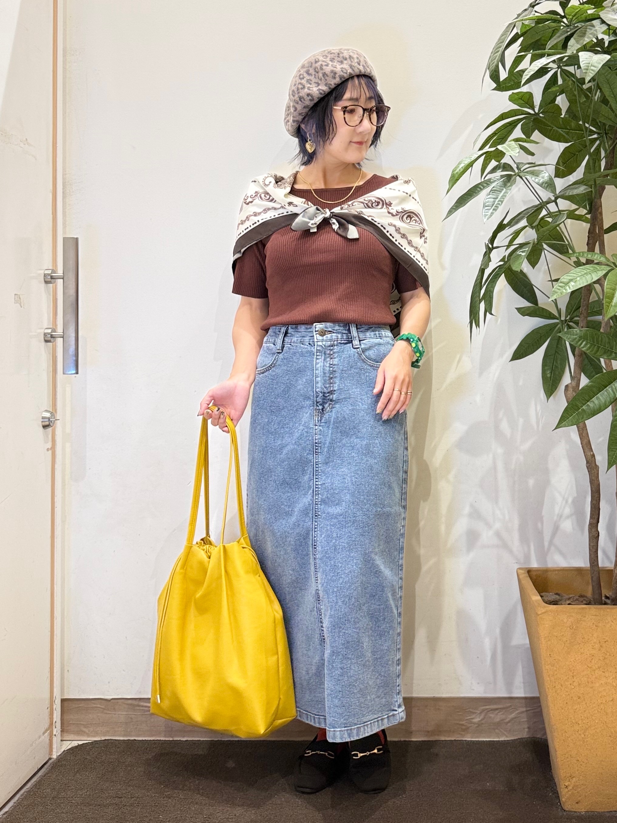misakiさんの「SHOO･LA･RUE｜【毛玉になりにくい/洗濯機可/S-LL】大人上品な 5分袖スクエアトップス」を使ったコーディネート