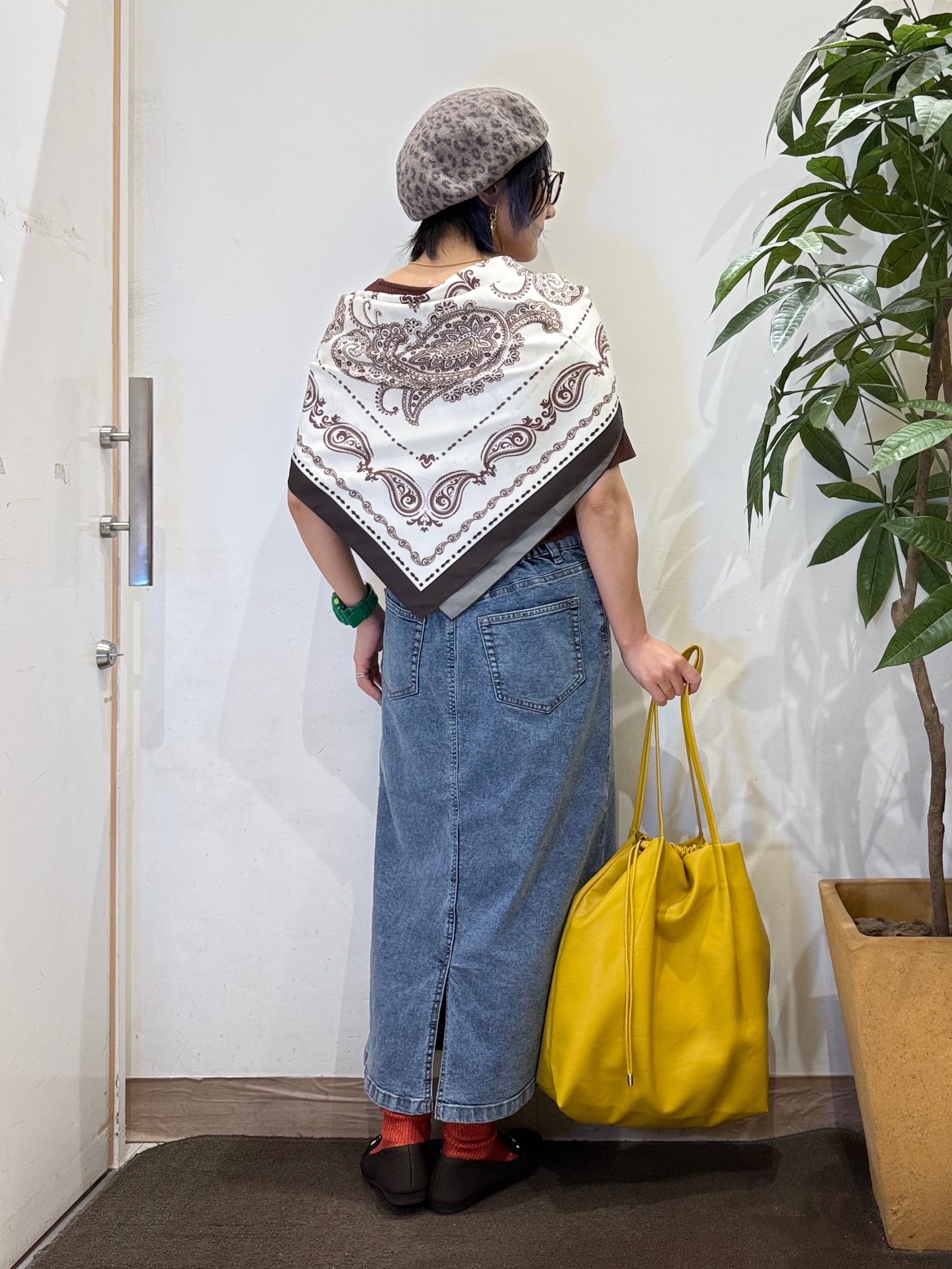 misakiさんの「SHOO･LA･RUE｜【毛玉になりにくい/洗濯機可/S-LL】大人上品な 5分袖スクエアトップス」を使ったコーディネート