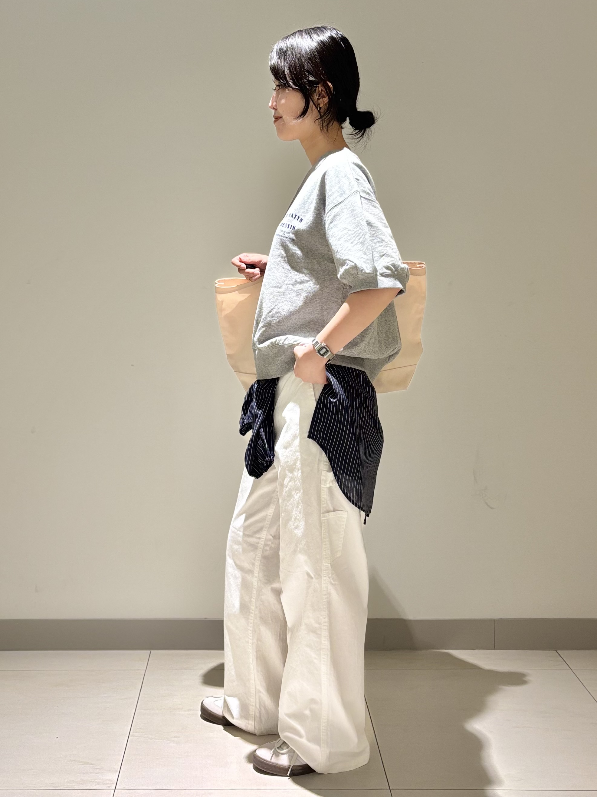 mayuさんの「Dessin｜ハーフスリーブロゴプルオーバー」を使ったコーディネート