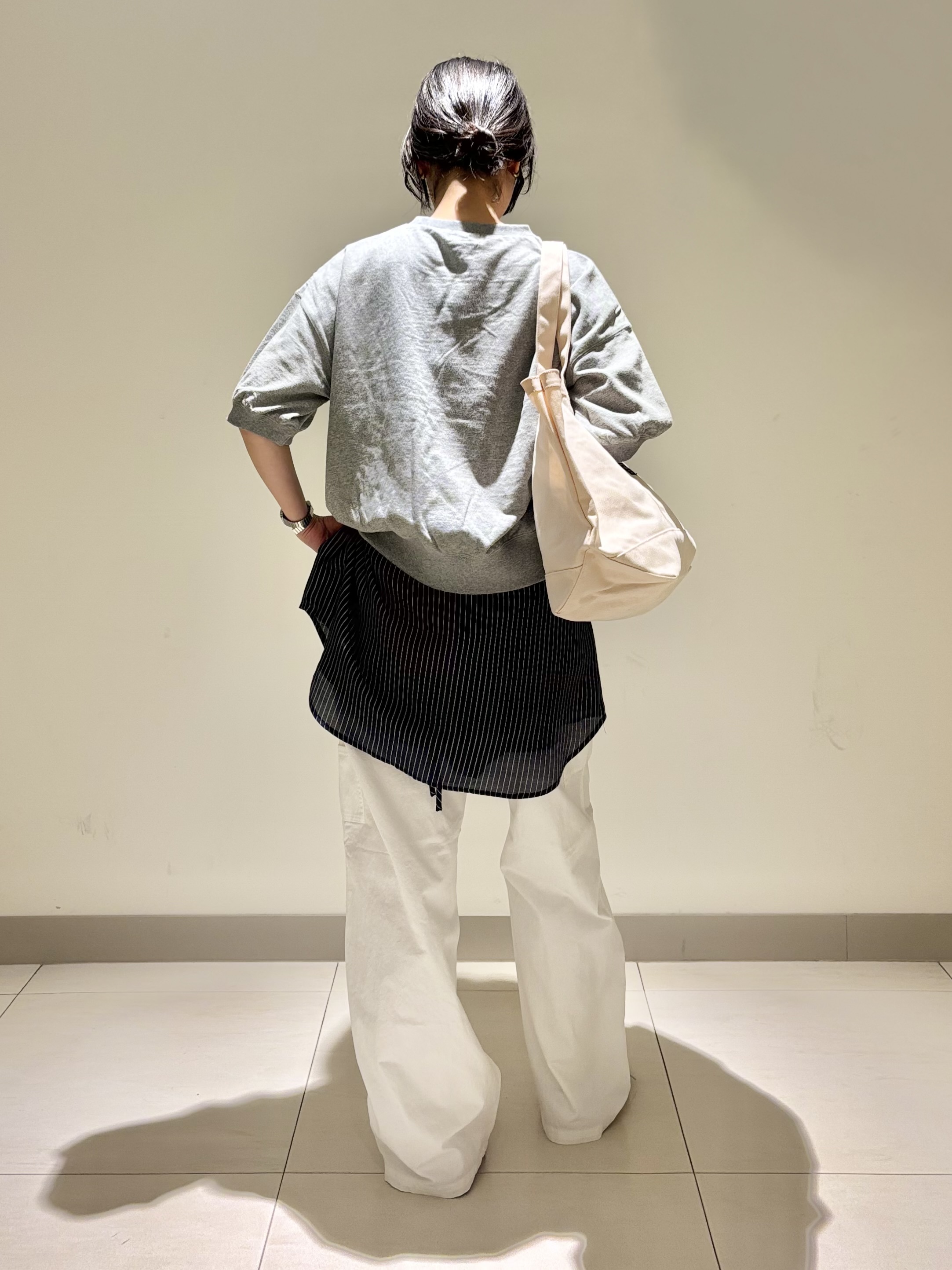 mayuさんの「Dessin｜ハーフスリーブロゴプルオーバー」を使ったコーディネート