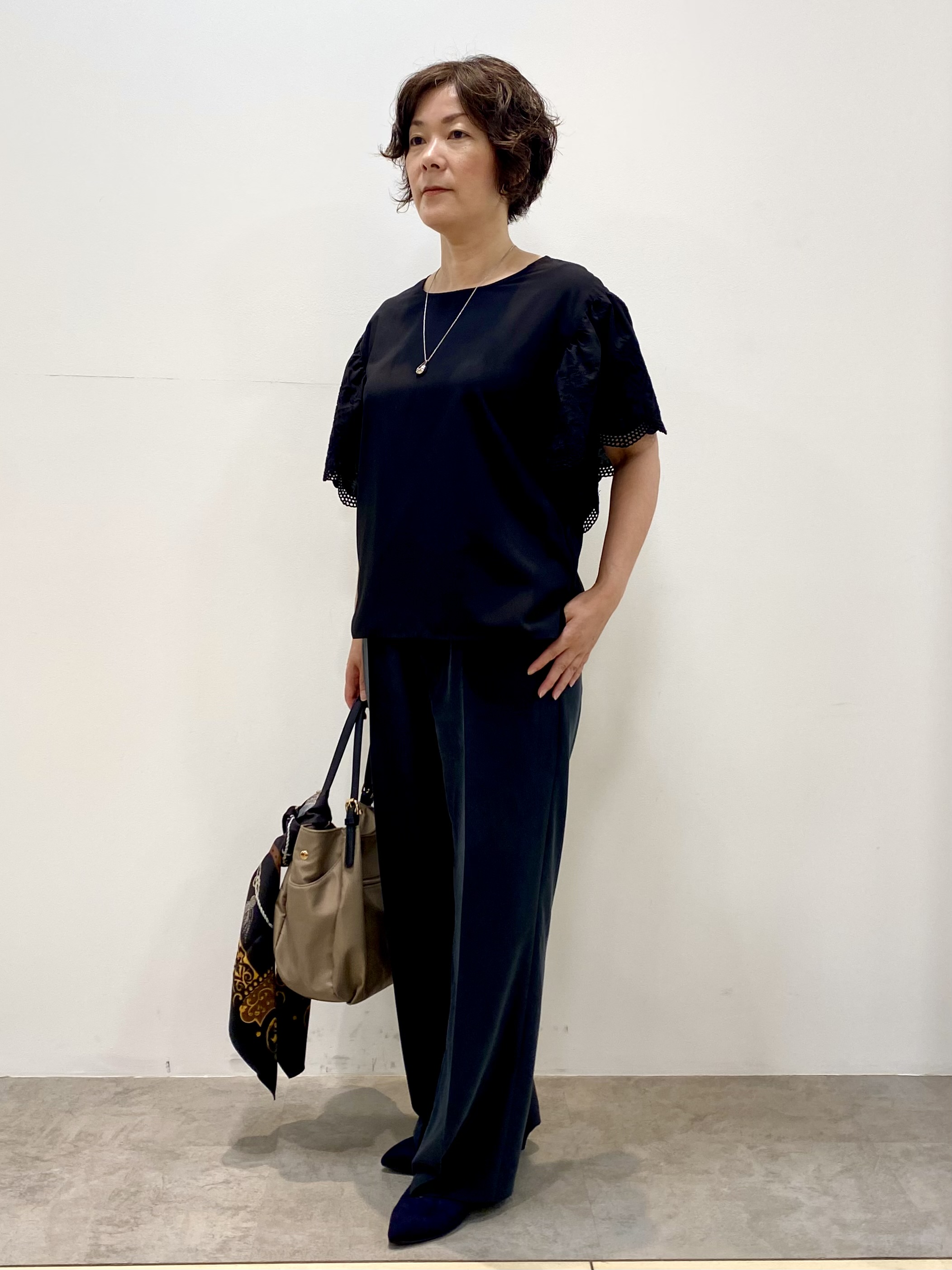 oharaさんの「Reflect｜【通勤◎】スカラップレーススリーブ ブラウス」を使ったコーディネート