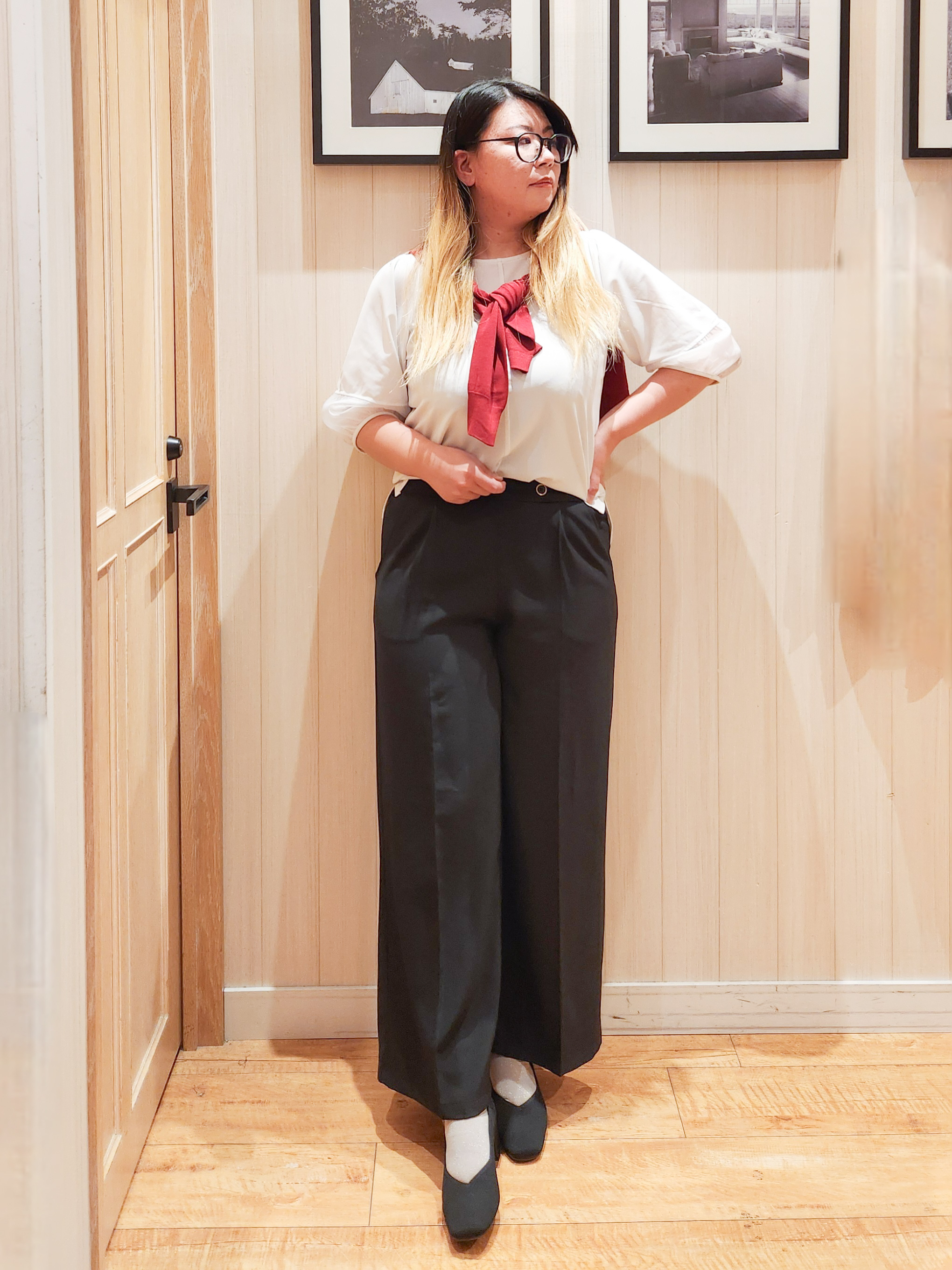 れーやんさんの「SHOO･LA･RUE｜【洗濯機可/S-LL】ほんのり透ける 大人のお袖シアー切り替え　ラウンドネックプルオーバー」を使ったコーディネート