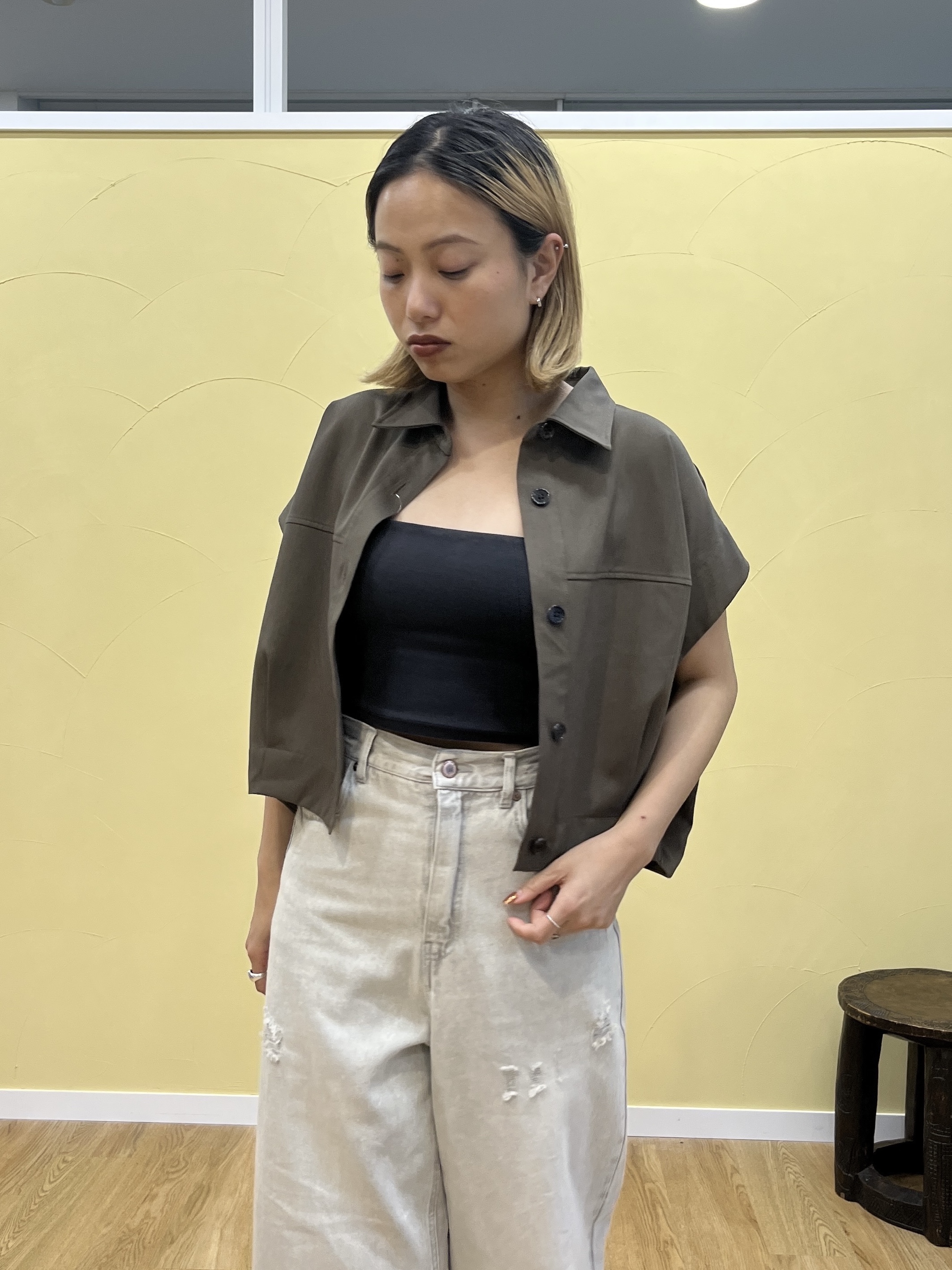 Harukaさんの「INDIVI｜スリーブレスコクーンシャツ【セットアップ可能】」を使ったコーディネート