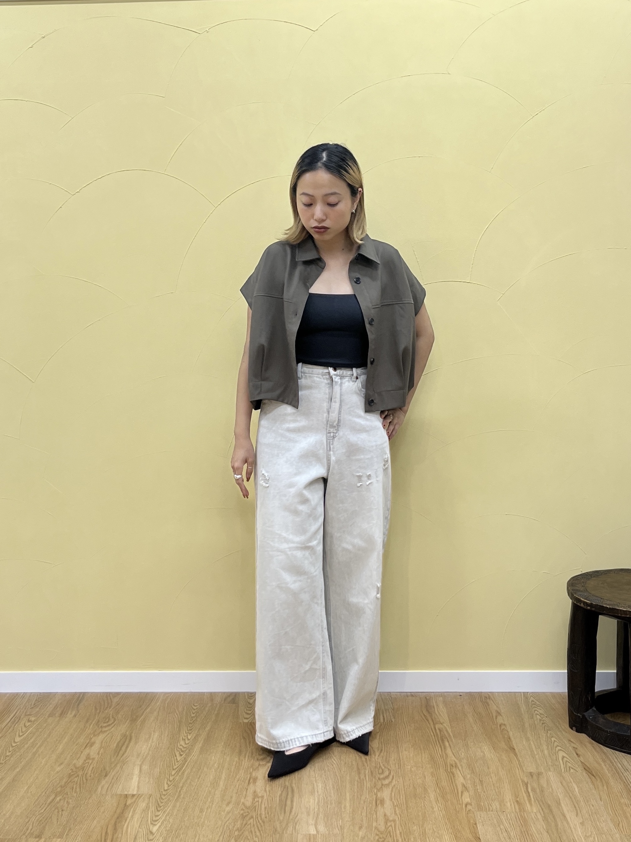 Harukaさんの「INDIVI｜スリーブレスコクーンシャツ【セットアップ可能】」を使ったコーディネート