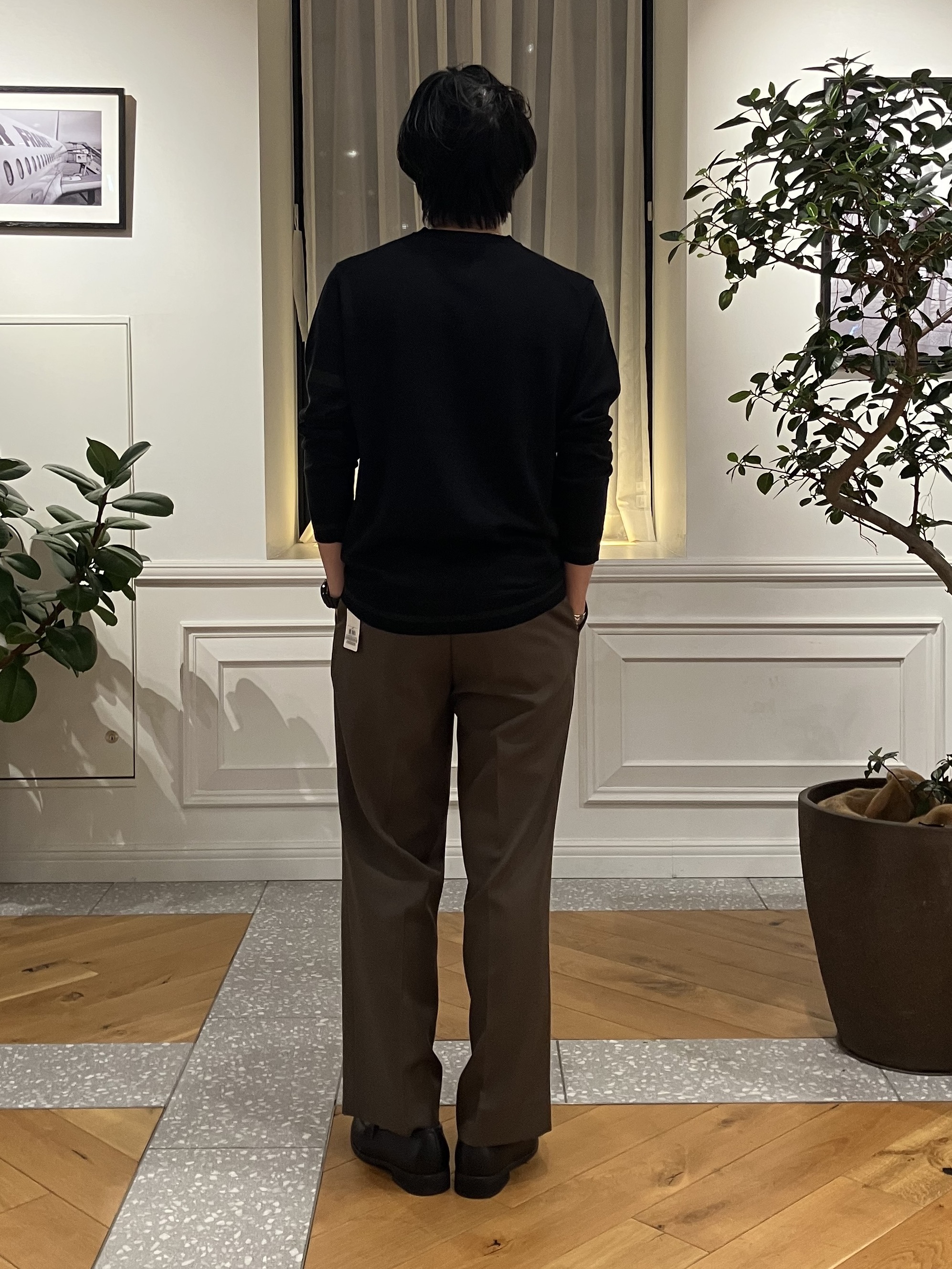 junyaさんの「DRESSTERIOR｜【ウォッシャブル】ファインメリノVネックニット」を使ったコーディネート