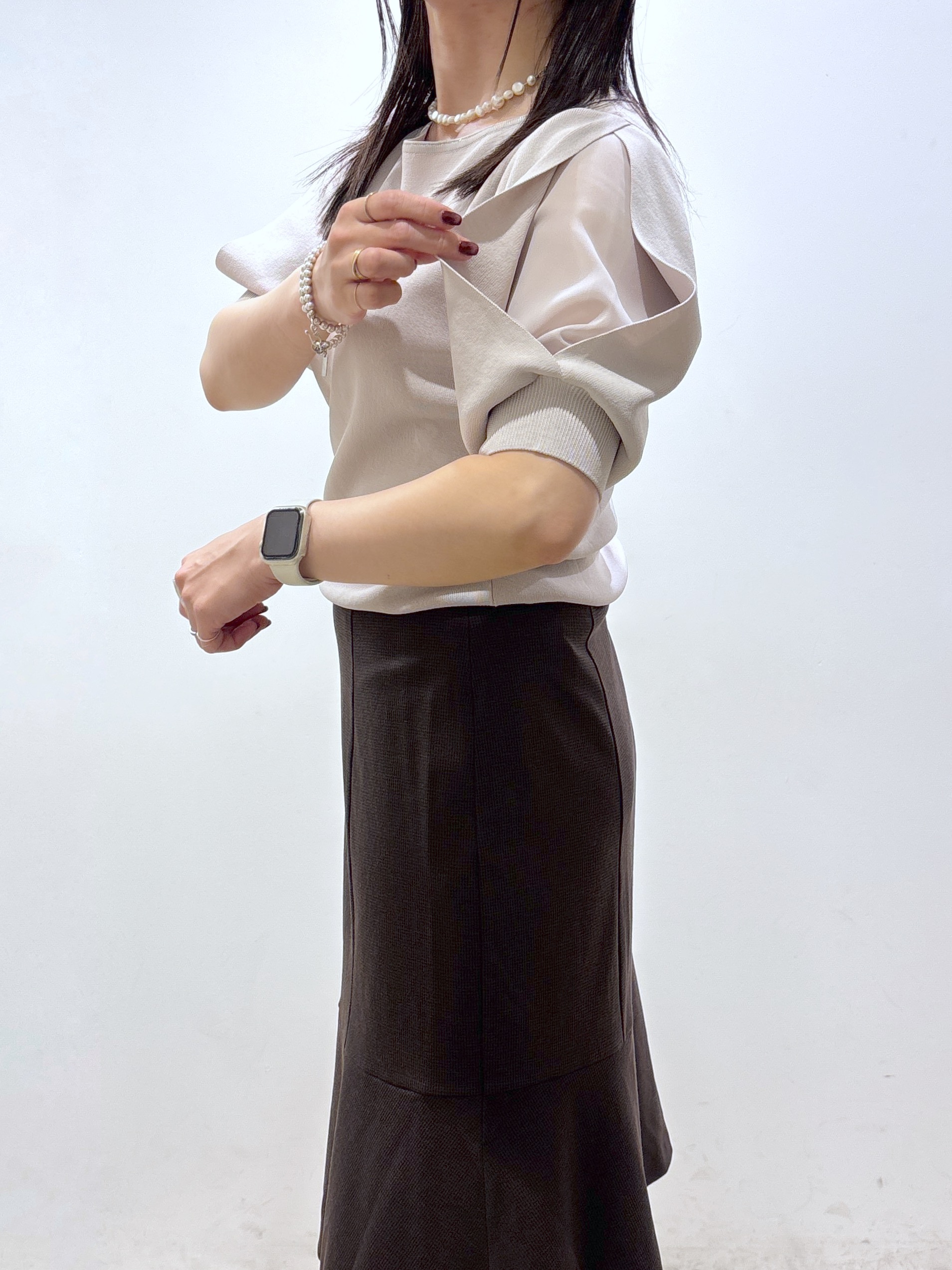 mameさんの「index｜【接触冷感／UVケア】クールタッチラップスリーブニット《洗濯機OK／XS～3L／9col》」を使ったコーディネート