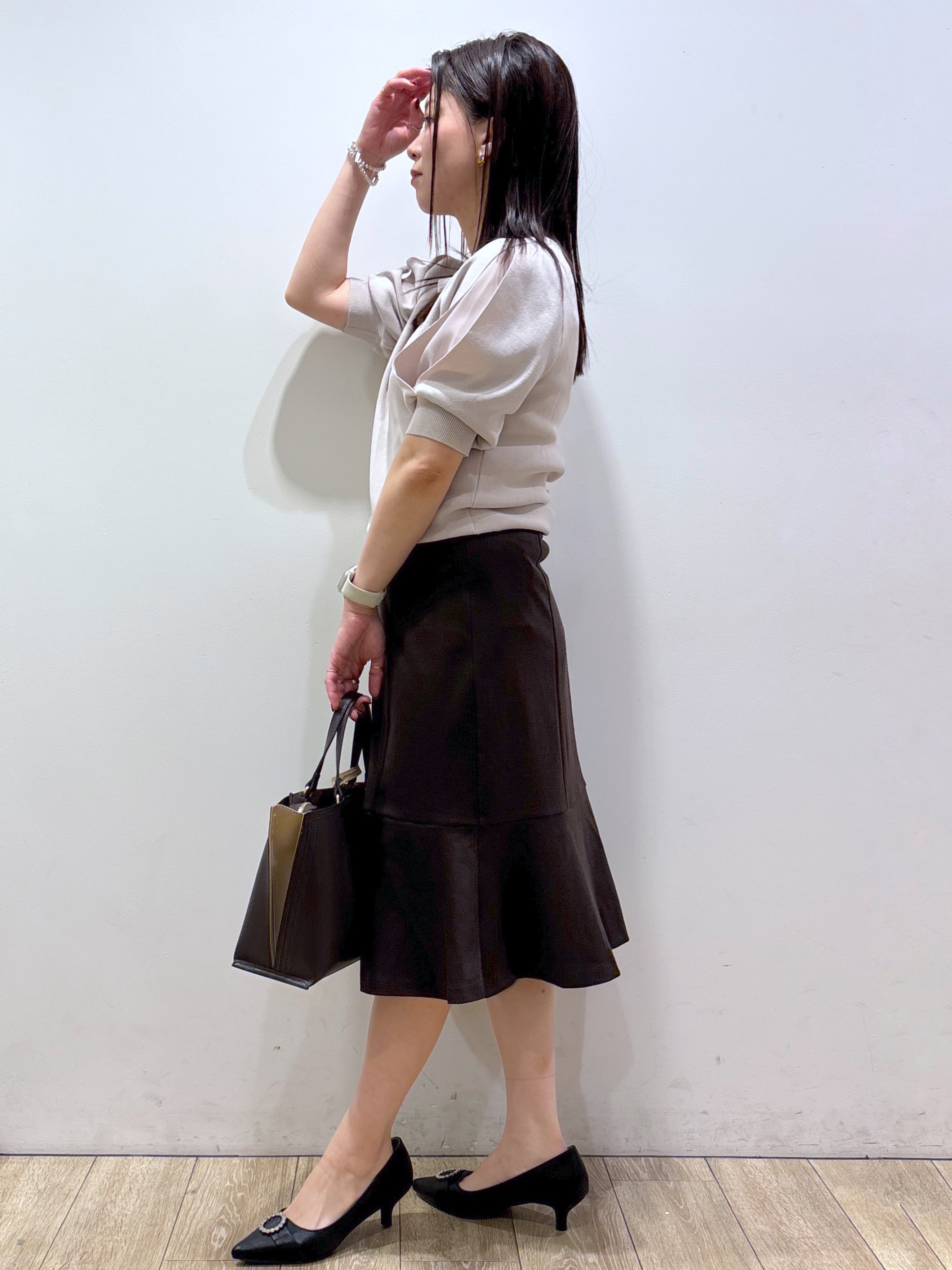 mameさんの「index｜【接触冷感／UVケア】クールタッチラップスリーブニット《洗濯機OK／XS～3L／9col》」を使ったコーディネート