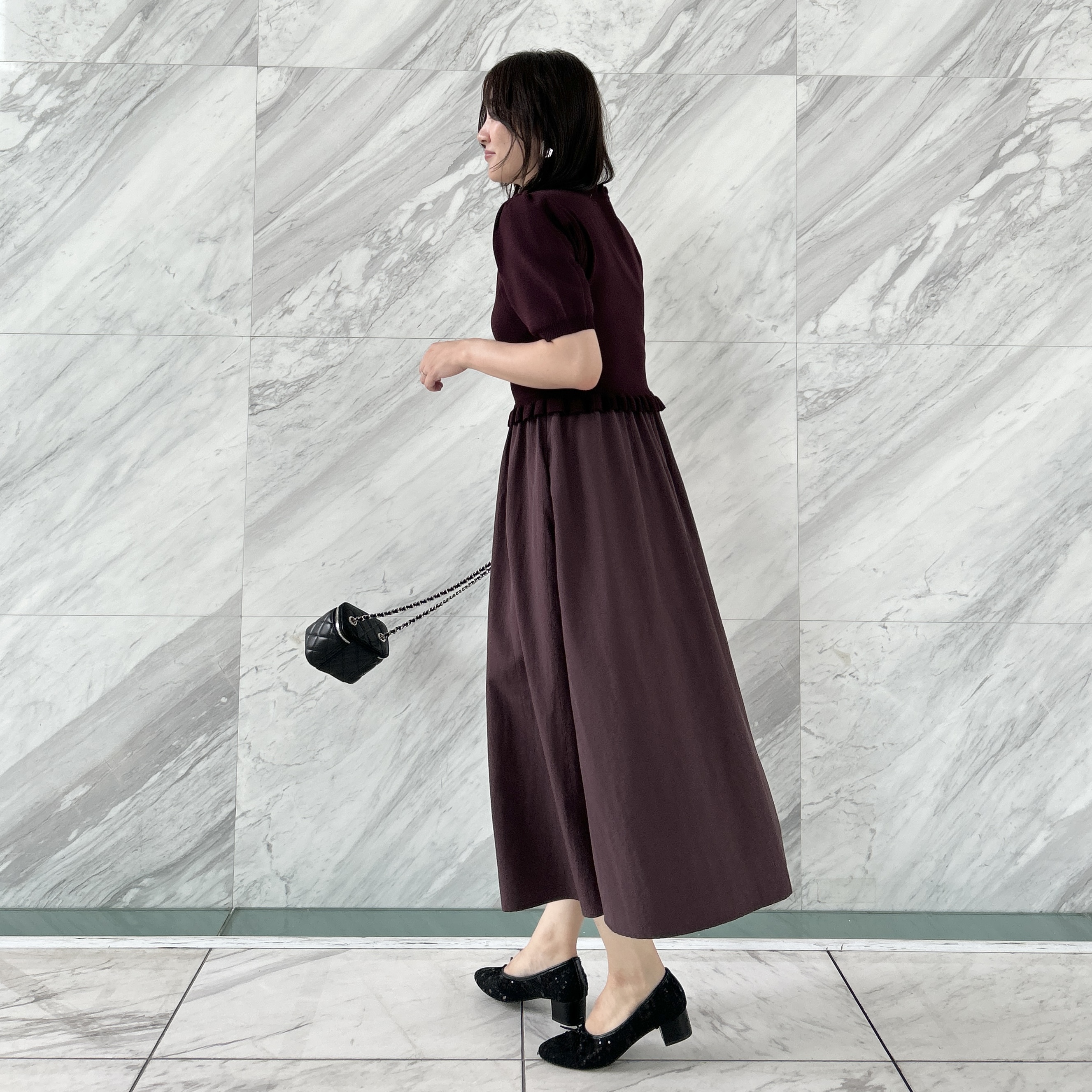 shinoさんの「Couture brooch｜【ほんのり甘い】フリルニット ドッキングワンピース【洗濯機可】」を使ったコーディネート