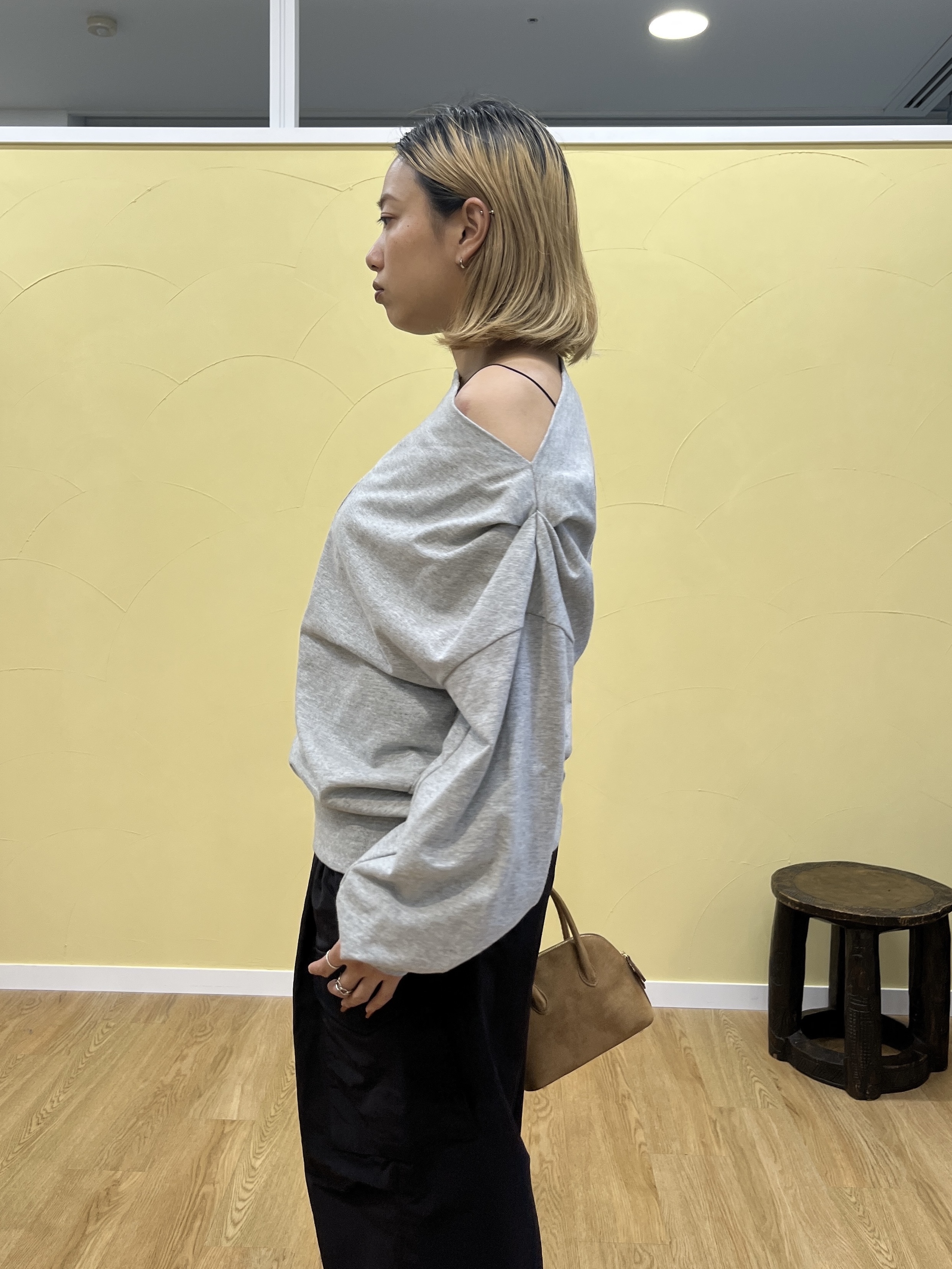 Harukaさんの「INDIVI｜裏毛オフショルカットソー」を使ったコーディネート