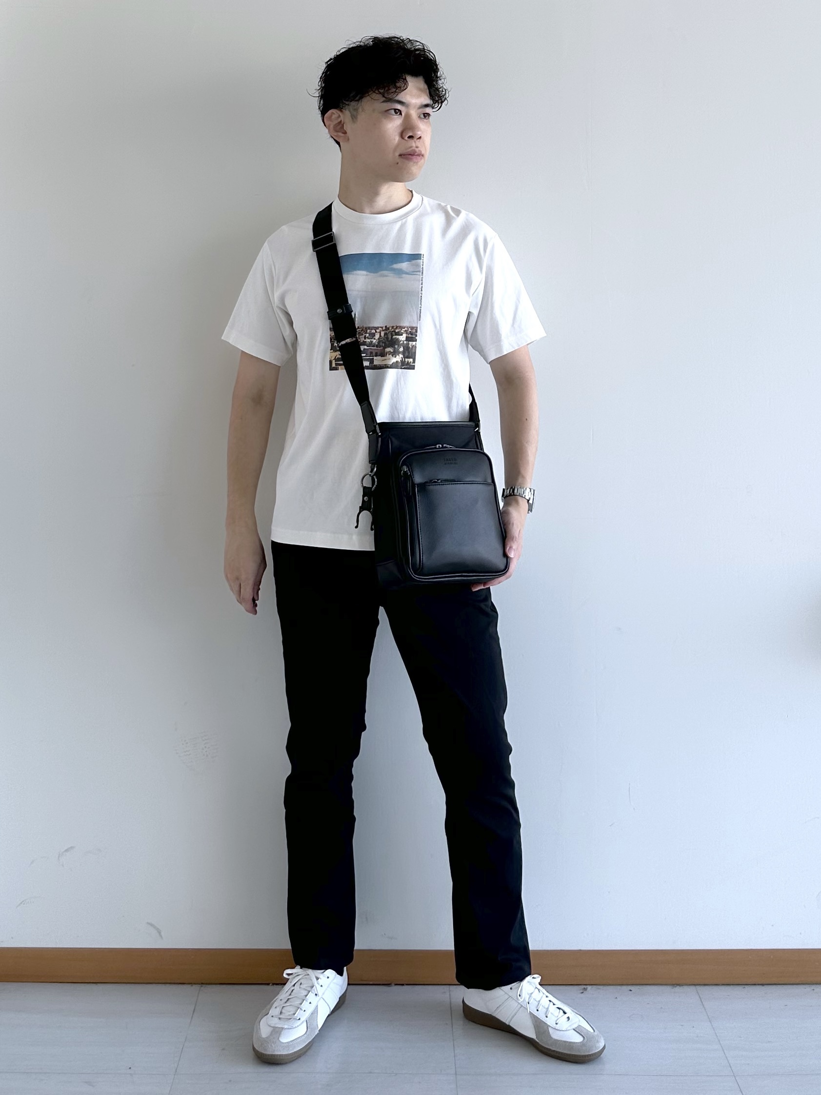 イッシーさんの「TAKEO KIKUCHI｜【抗菌防臭/シーズンレス】シアサッカー ジャージシャツ」を使ったコーディネート