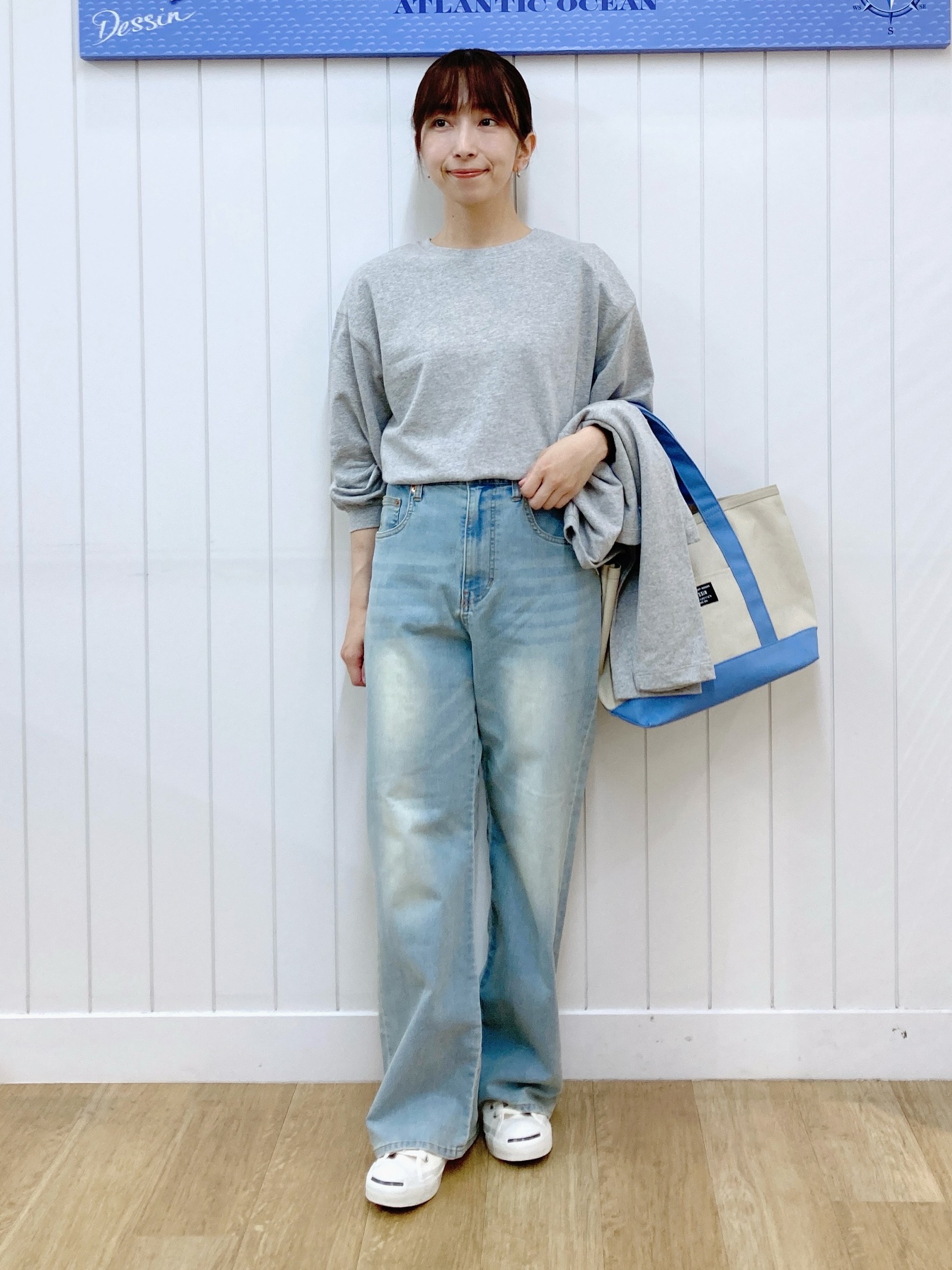 yoshiさんの「Dessin｜バックヘンリーカットソー長袖」を使ったコーディネート