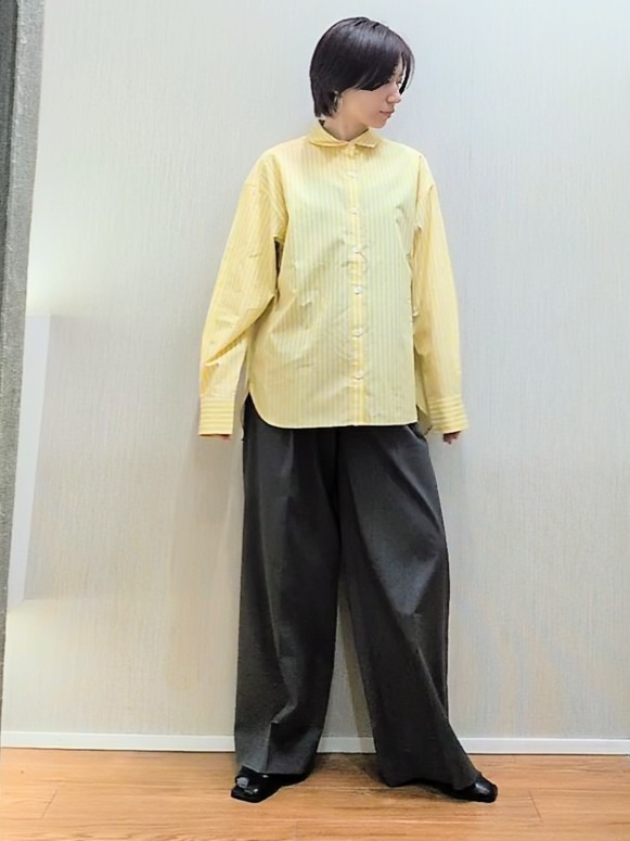 ミズタさんの「UNTITLED｜【多色展開】カラーベーシックシャツ」を使ったコーディネート