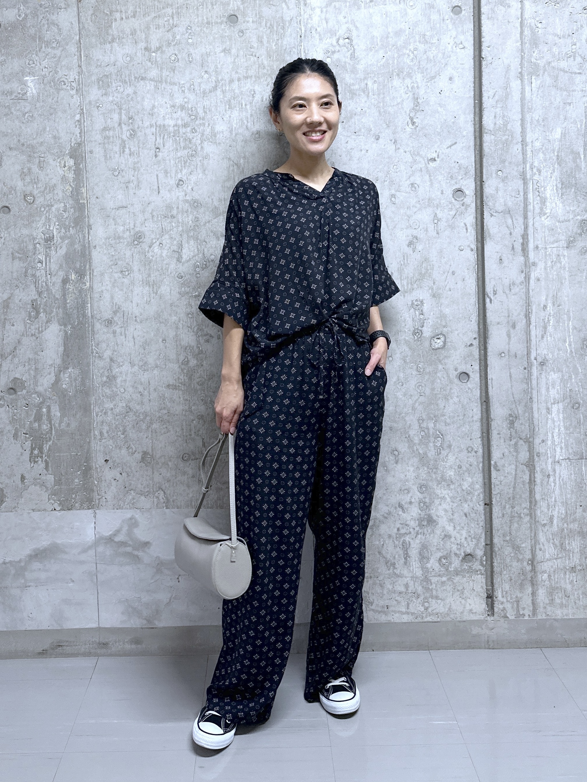 kumiさんの「Dessin｜【セットアップ可】小紋柄プリント スキッパーシャツ」を使ったコーディネート