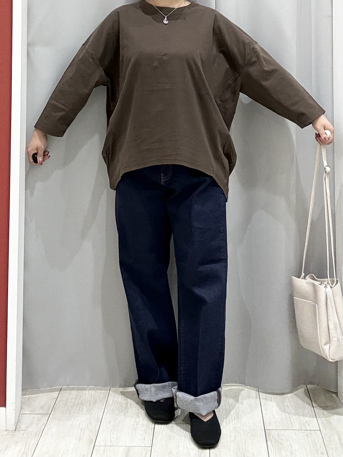 shioさんの「SHOO･LA･RUE｜【ひんやり／吸水速乾】クールドライコットン 綿100％ ドルマン5分袖トップス」を使ったコーディネート