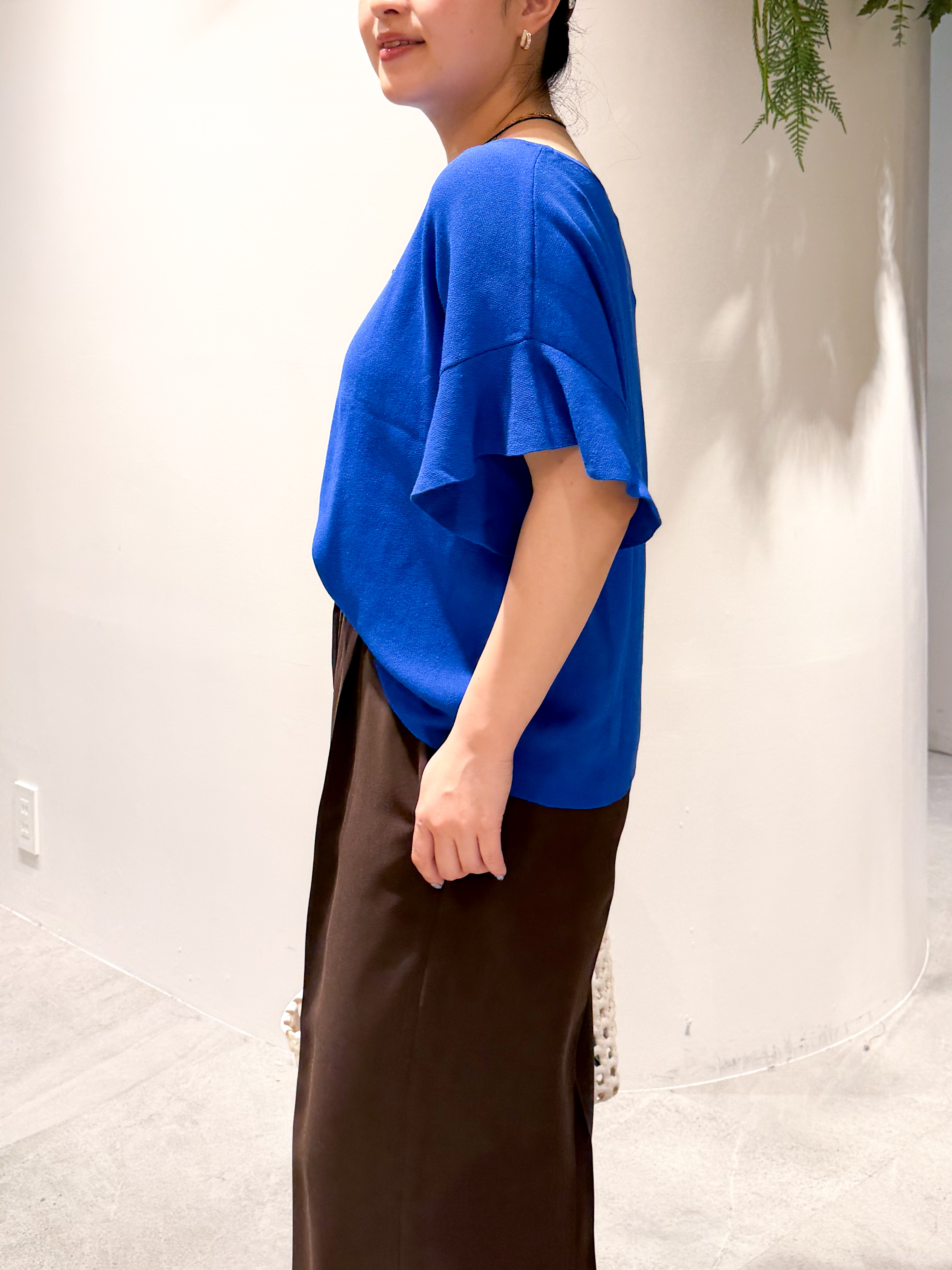 かりんさんの「OPAQUE.CLIP｜【UV／遮熱性】フリルスリーブニット《7col／洗濯機OK》」を使ったコーディネート