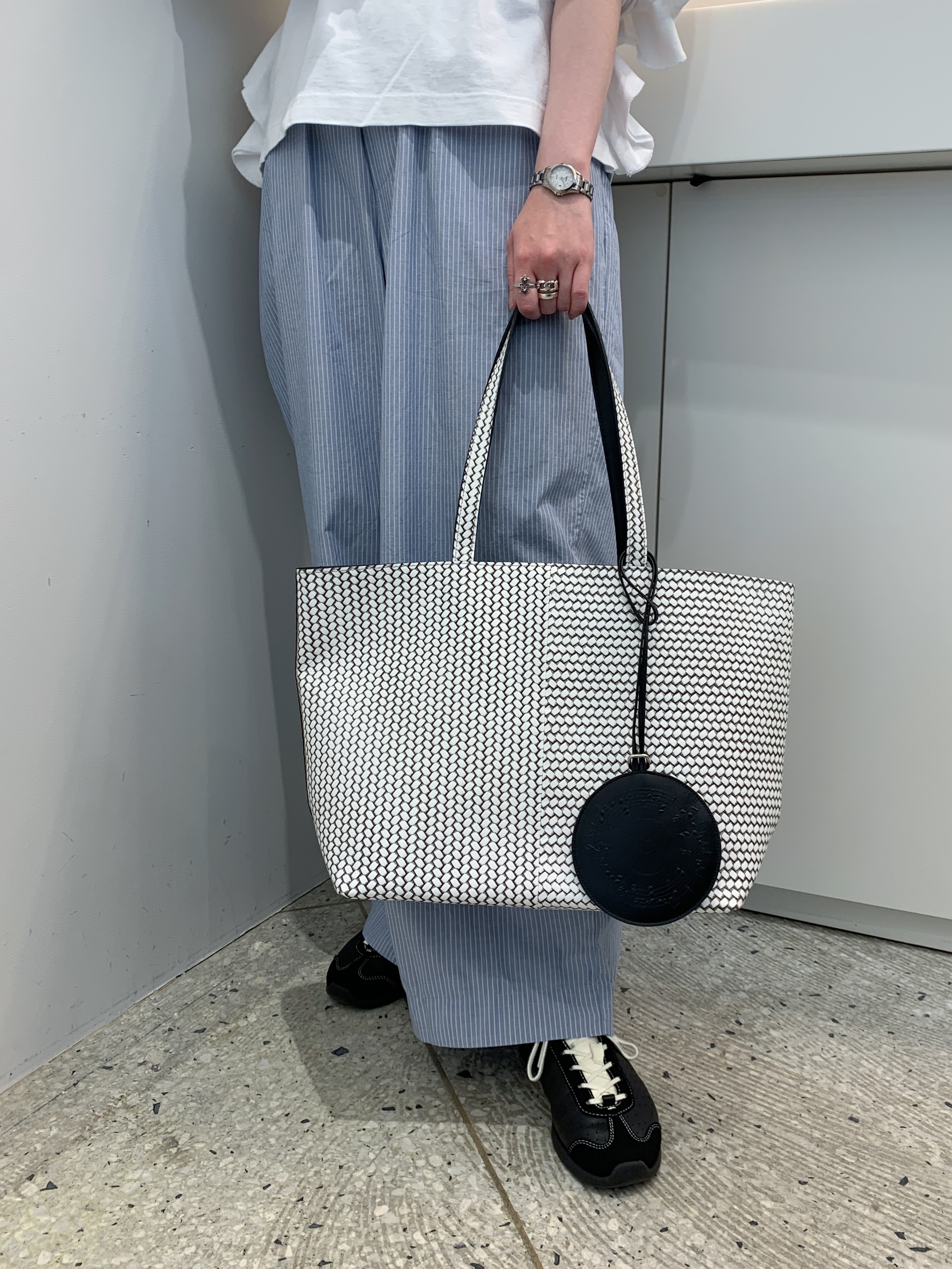Iさんの「HIROKO HAYASHI｜OTTICA（オッティカ）トートバッグ」を使ったコーディネート
