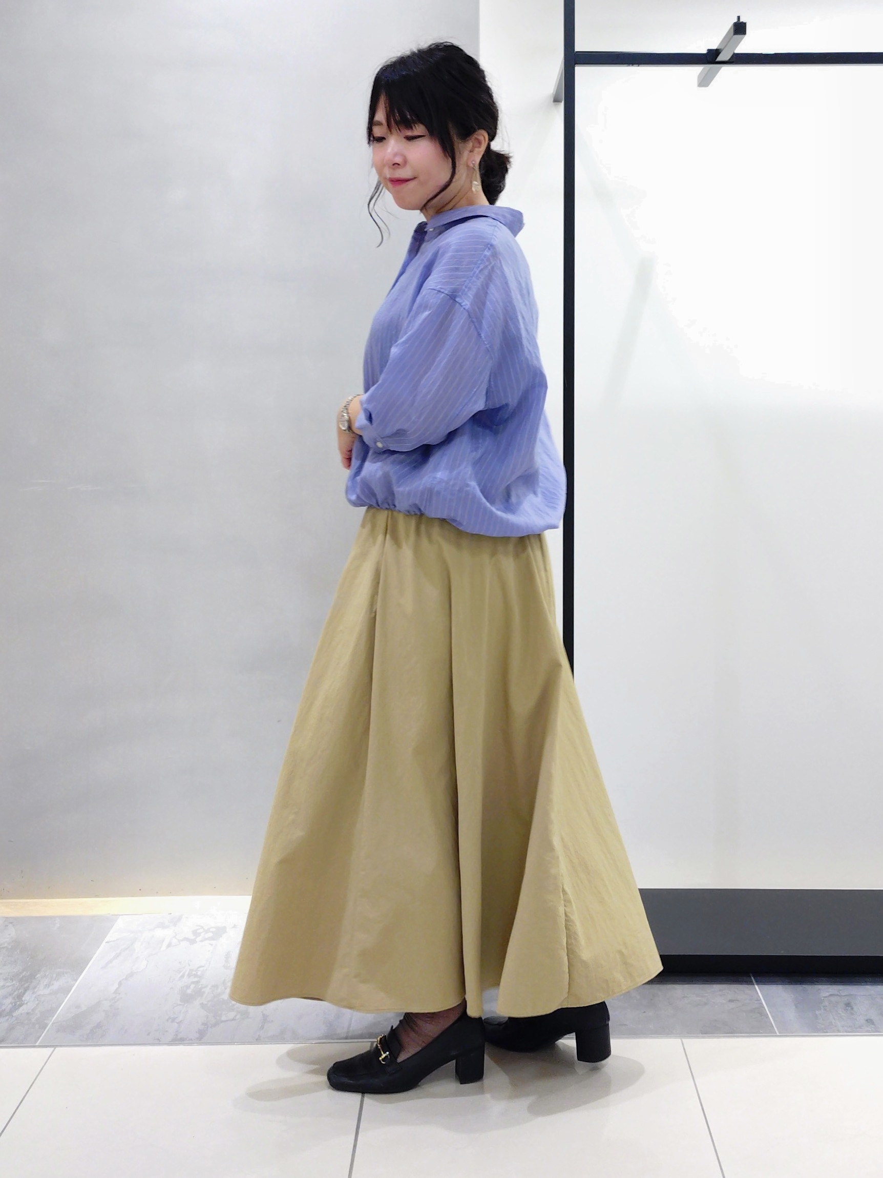 TOMOMIさんの「INDIVI｜【収納力◎／トレンド】スクエアトートバッグ」を使ったコーディネート