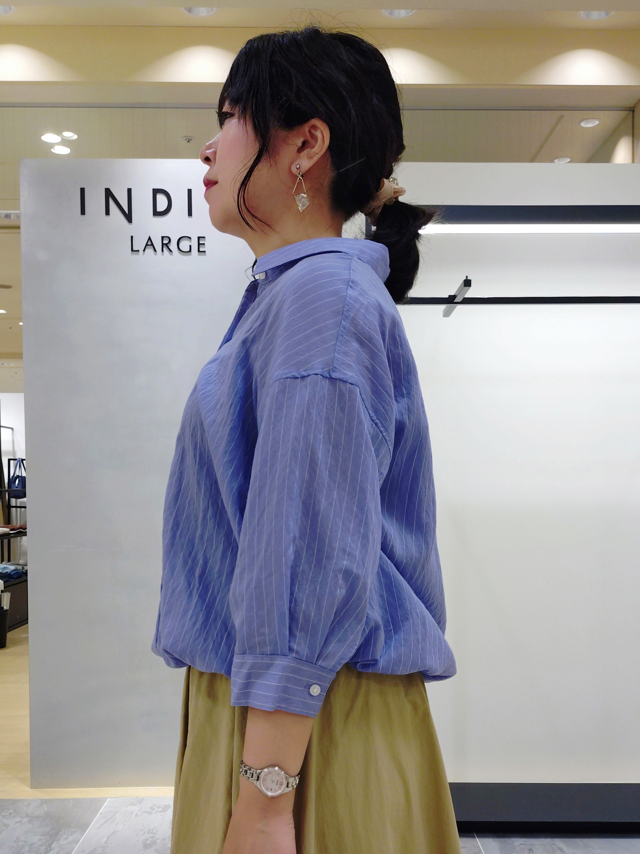 TOMOMIさんの「INDIVI｜【収納力◎／トレンド】スクエアトートバッグ」を使ったコーディネート